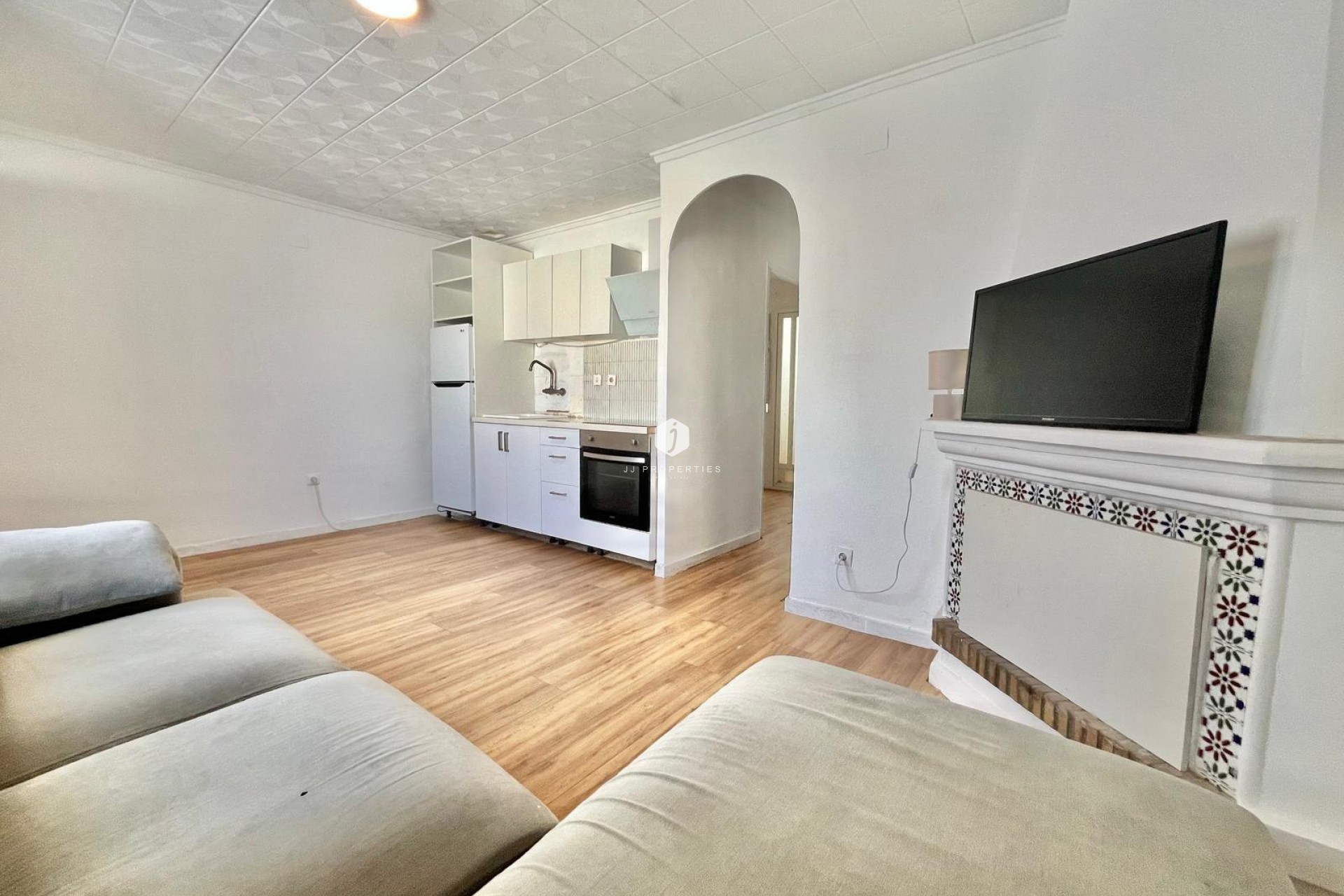 Segunda mano - Bungalow -
Torrevieja - La Siesta - El Salado - Torreta