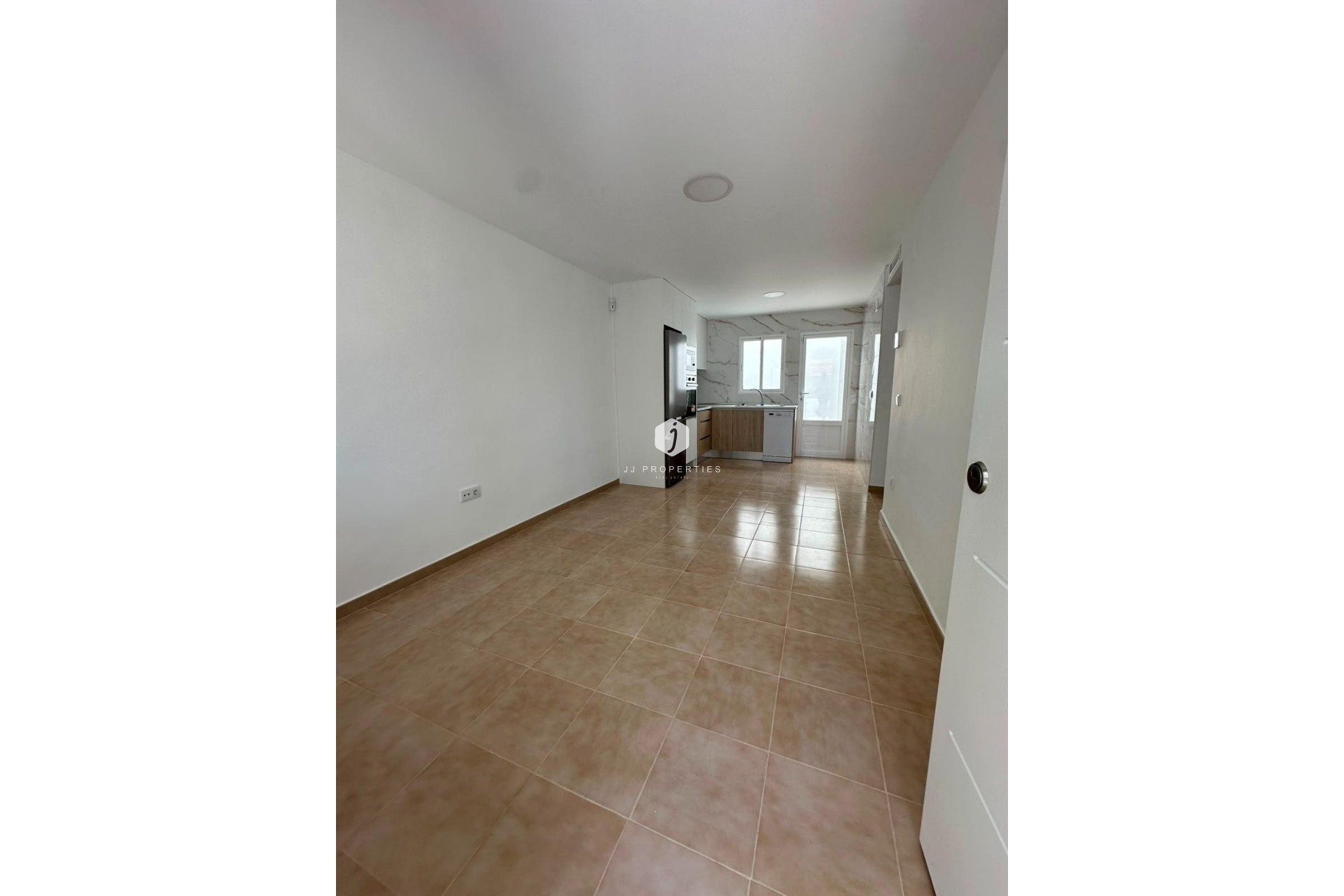 Segunda mano - Bungalow -
Torrevieja - La Siesta - El Salado - Torreta