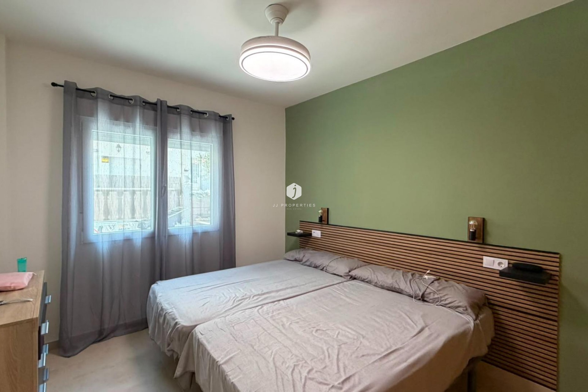 Segunda mano - Bungalow -
Torrevieja - La veleta