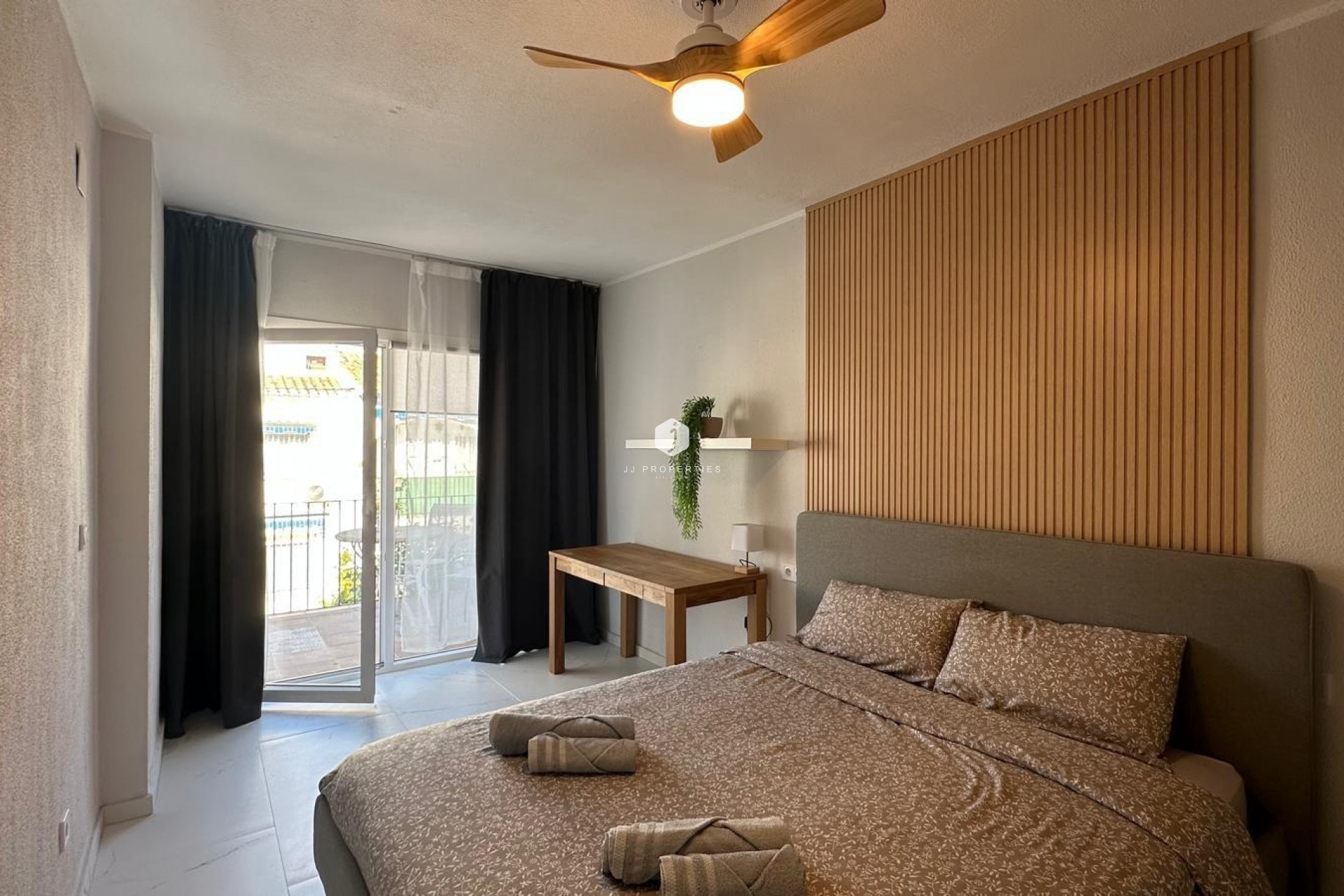 Segunda mano - Bungalow -
Torrevieja - Los Balcones