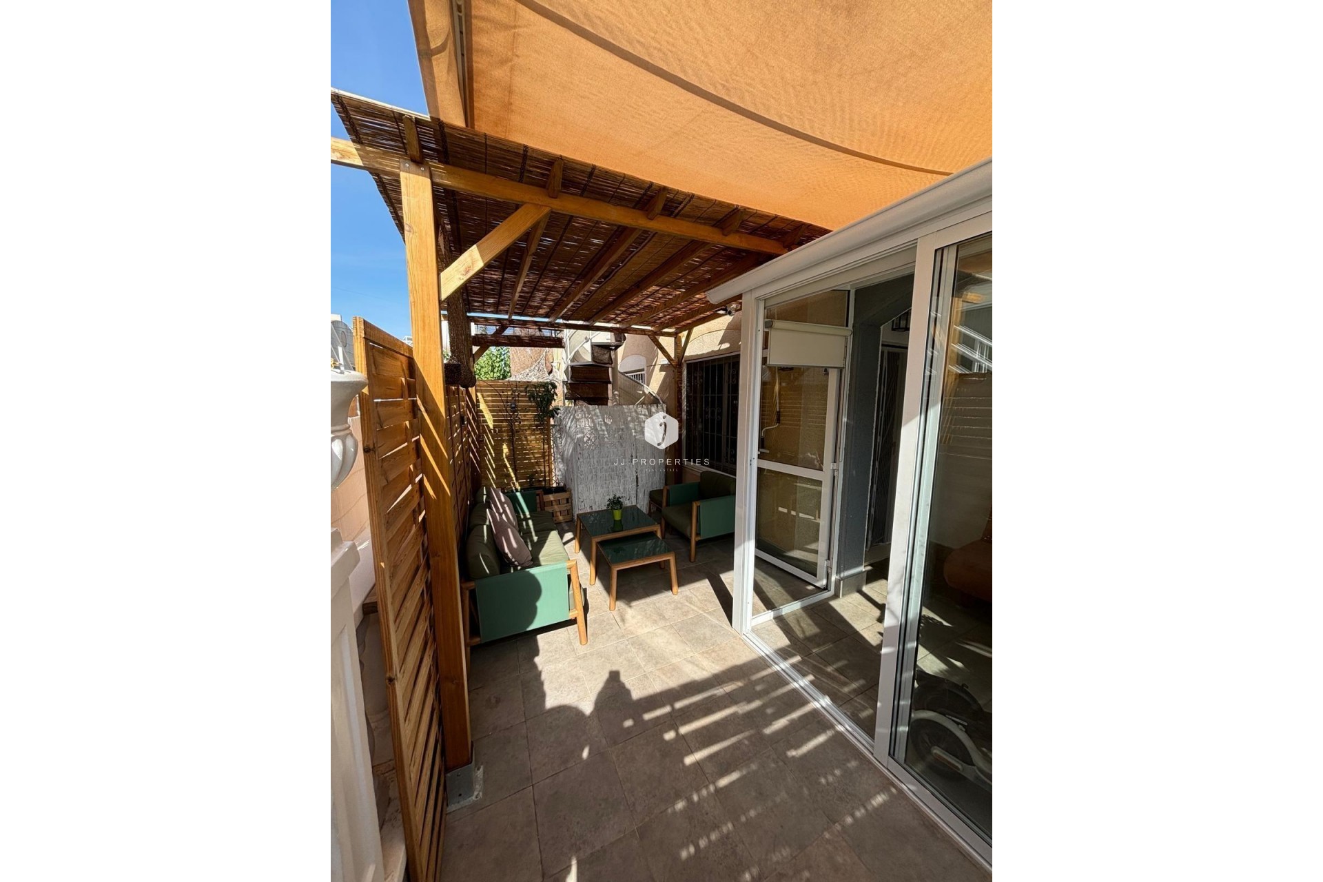 Segunda mano - Bungalow -
Torrevieja - Los Balcones