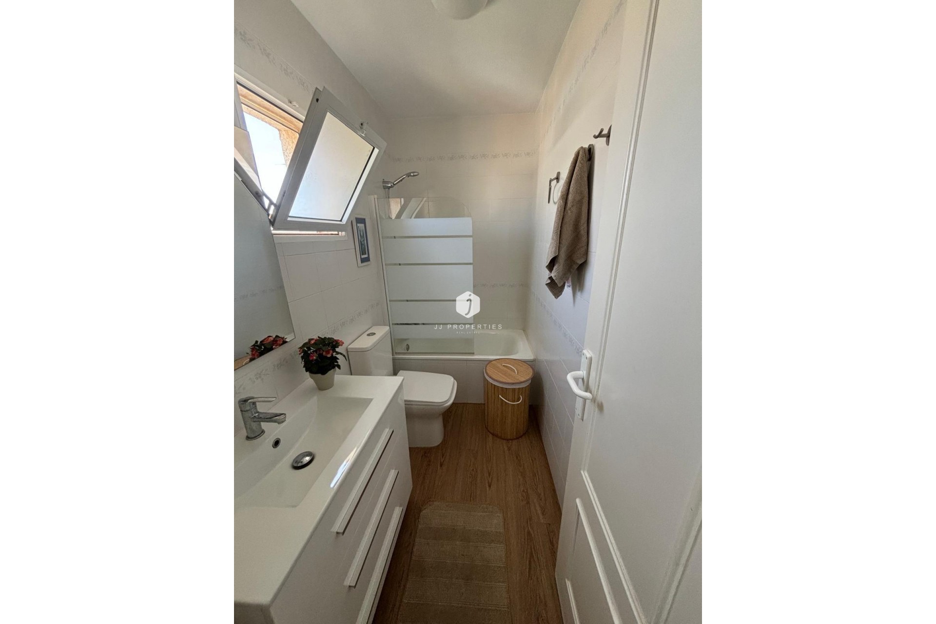 Segunda mano - Bungalow -
Torrevieja - Los Balcones