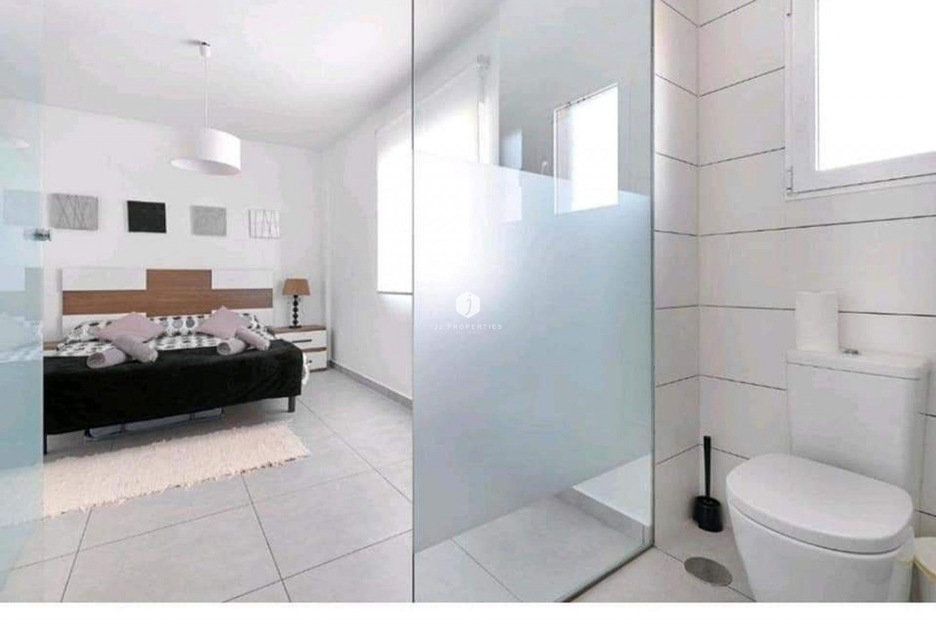 Segunda mano - Bungalow -
Torrevieja - Parque Acuático - Sector 25