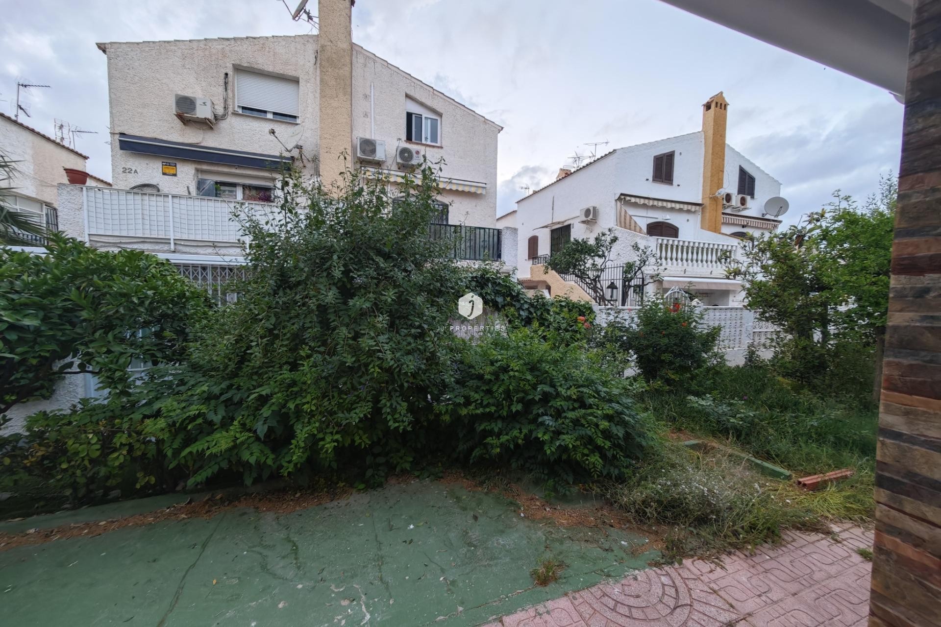 Segunda mano - Bungalow -
Torrevieja - Playa del Cura