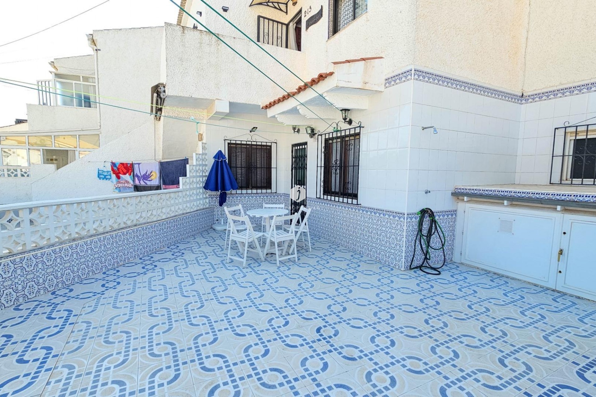Segunda mano - Bungalow -
Torrevieja - Torretas