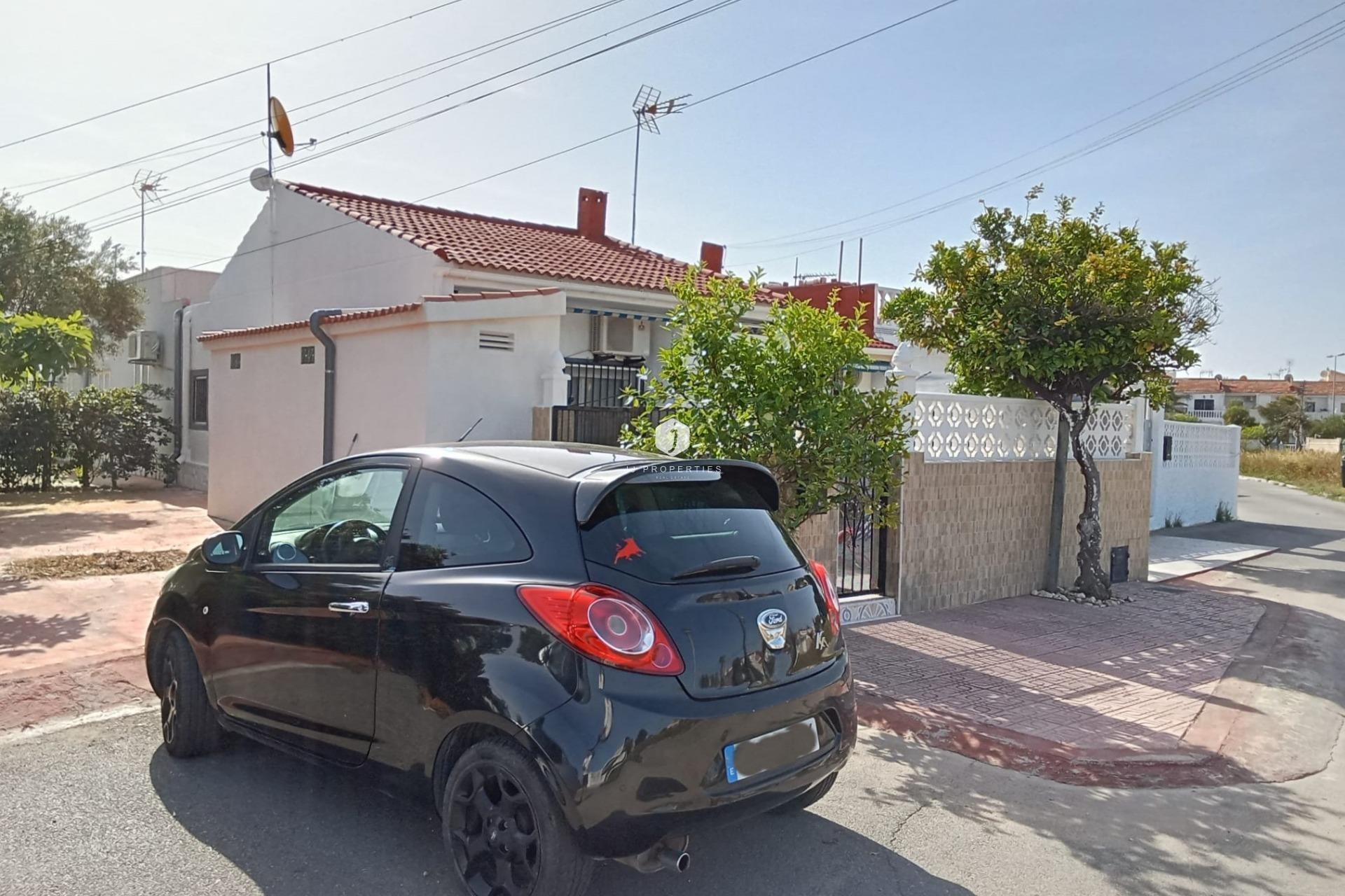 Segunda mano - Bungalow -
Torrevieja - Torretas