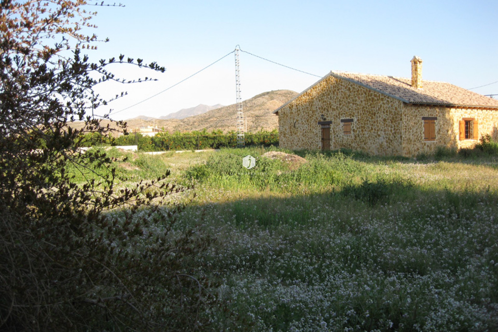 Segunda mano - Casa de campo -
Benferri - Inland
