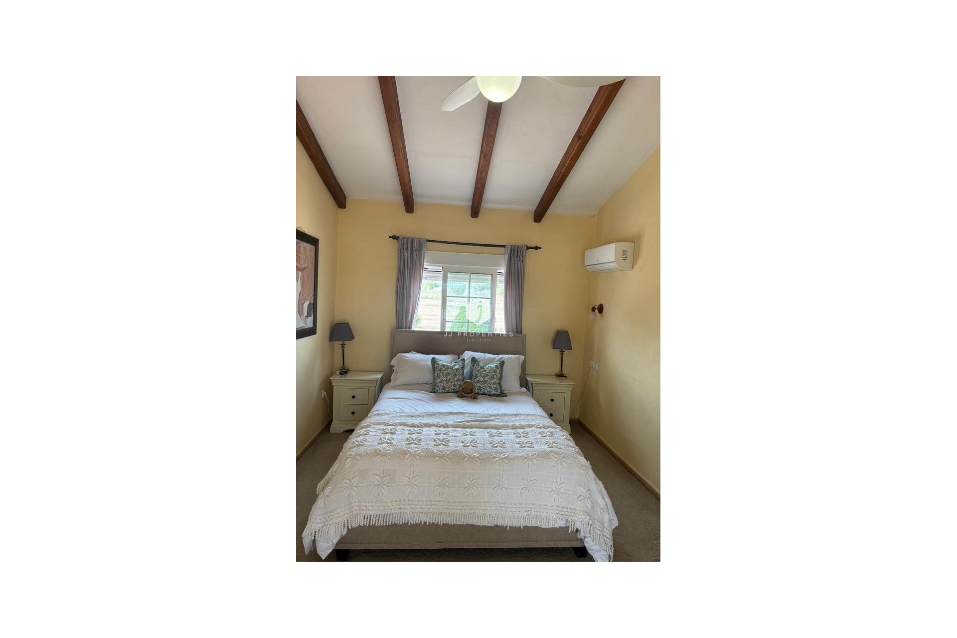 Segunda mano - Casa de campo -
Dolores - Costa Blanca