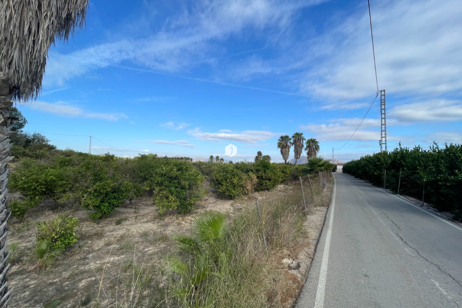 Segunda mano - Casa de campo -
Jacarilla - Inland
