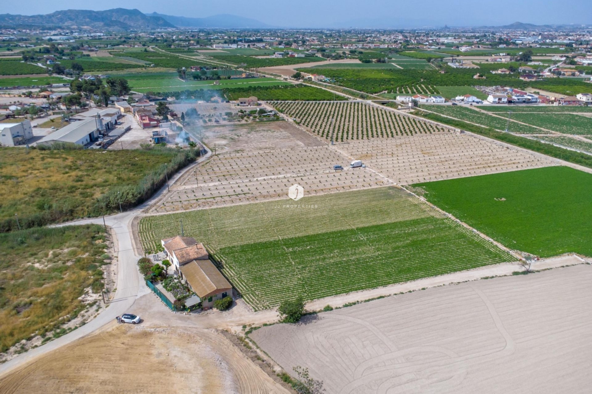 Segunda mano - Casa de campo -
Orihuela - Desamparados