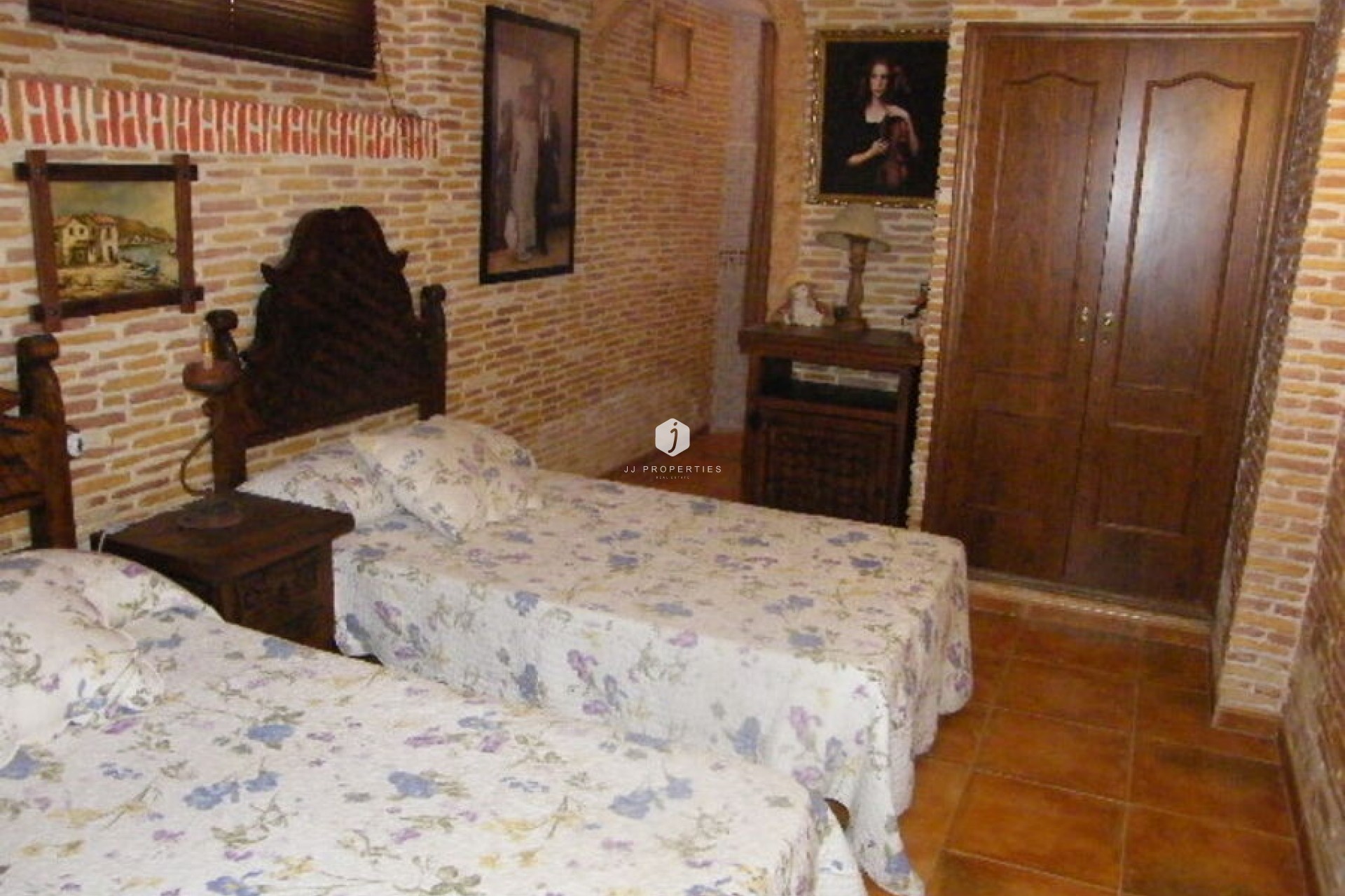 Segunda mano - Chalet -
Daya Nueva - Costa Blanca