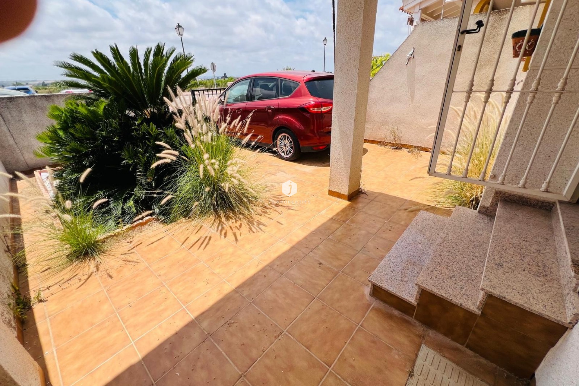 Segunda mano - Chalet -
Daya Nueva - Costa Blanca