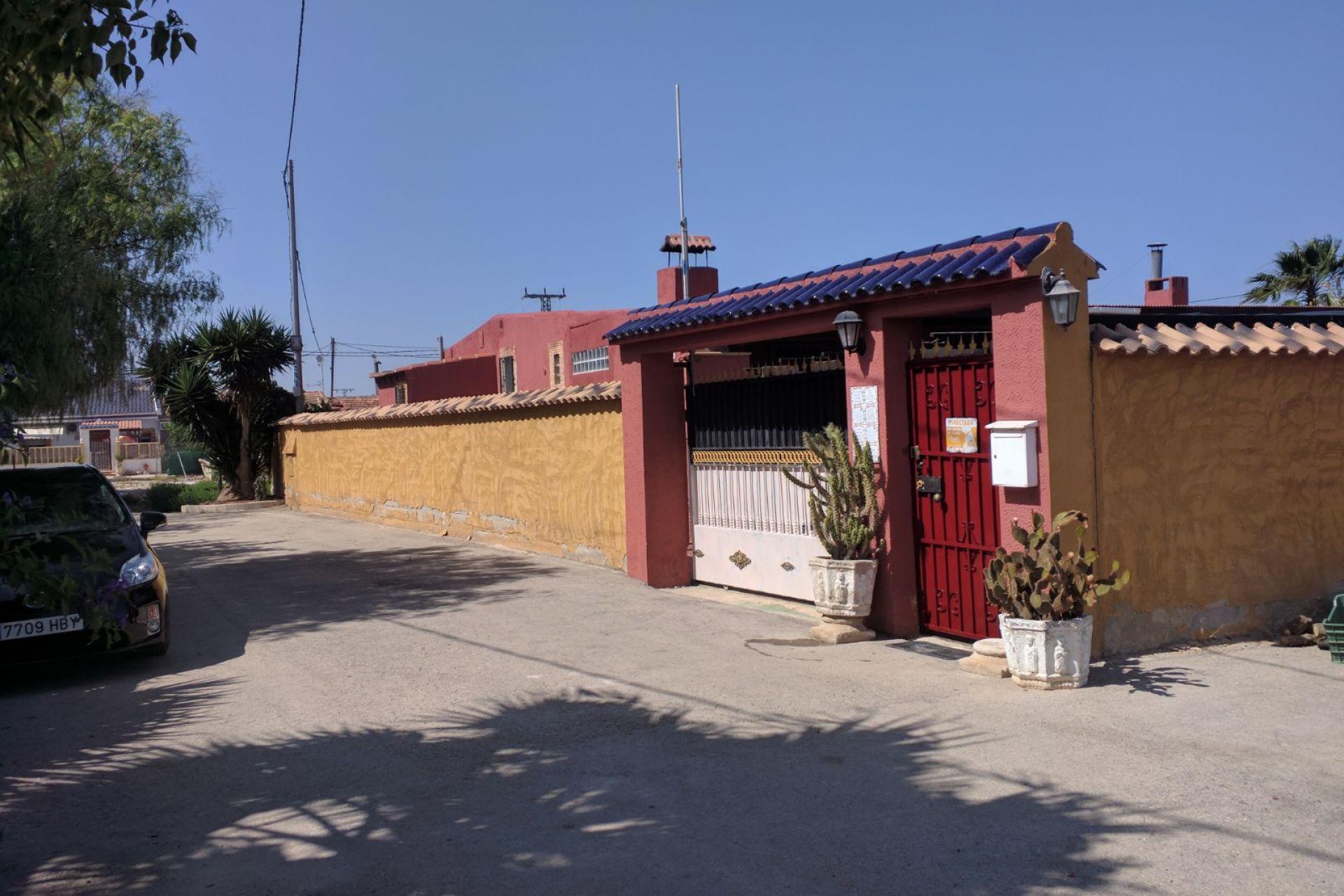 Segunda mano - Chalet -
Dolores - Camino De La Cebada