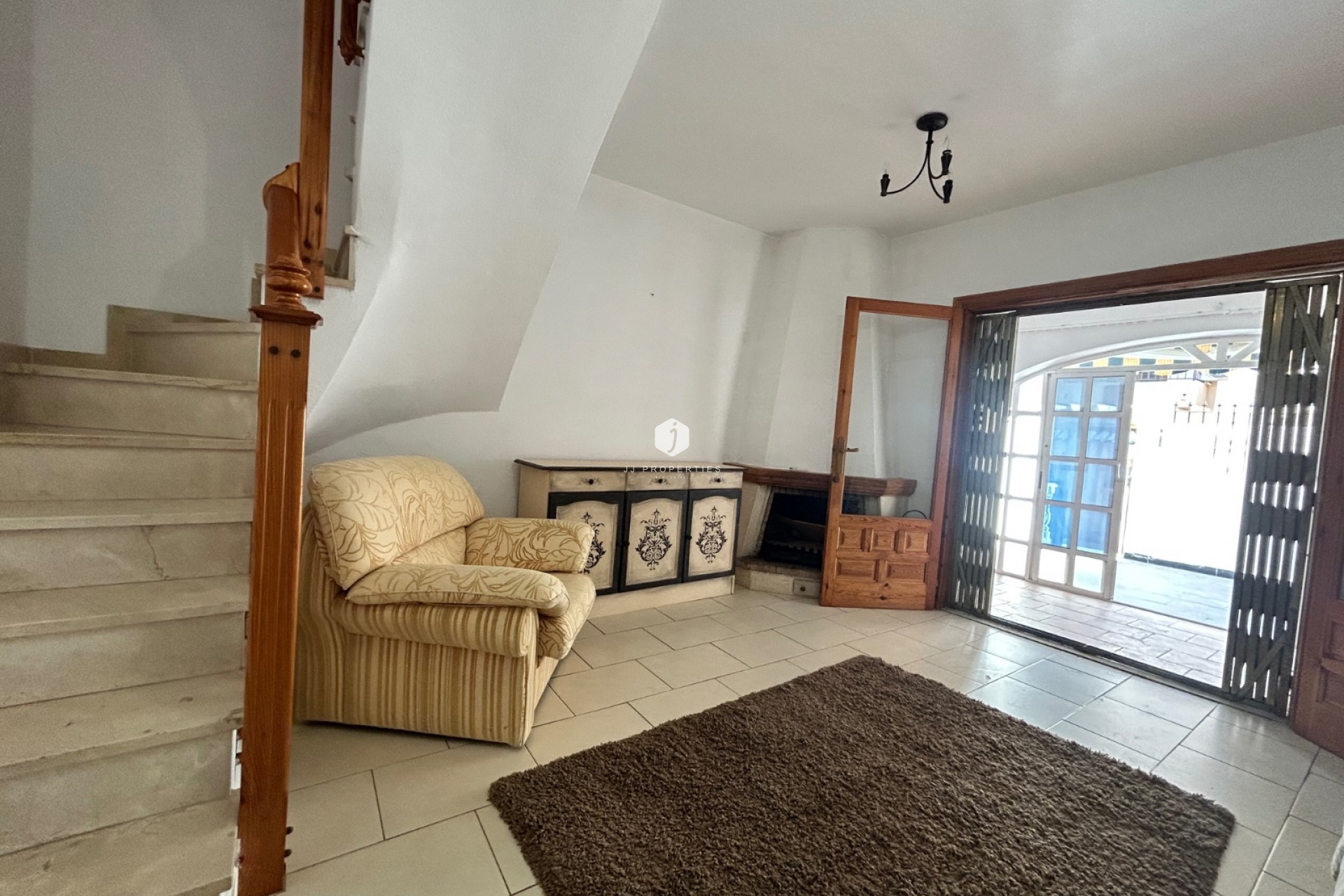 Segunda mano - Chalet -
El Chaparral - Inland