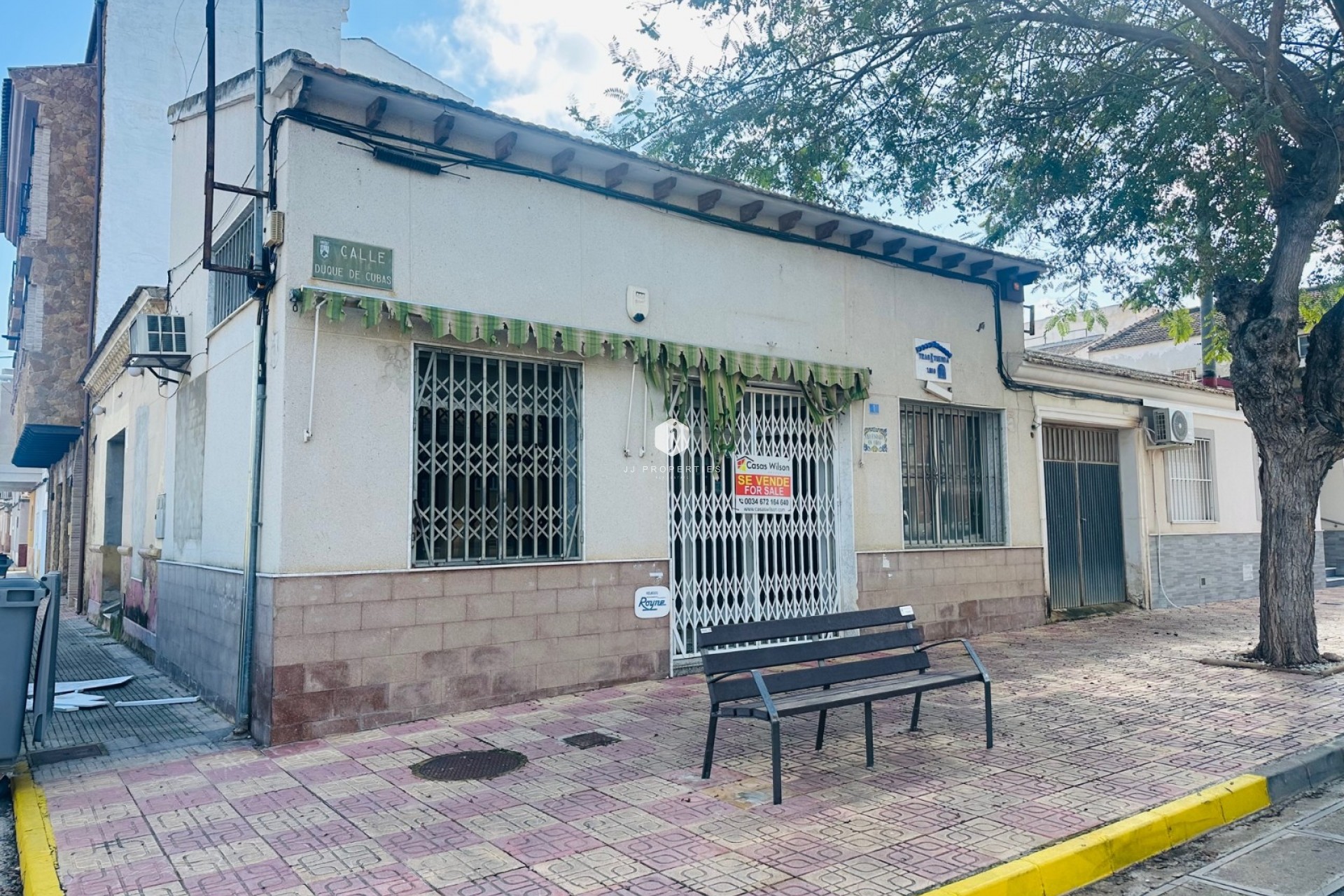 Segunda mano - Chalet -
Jacarilla - Inland