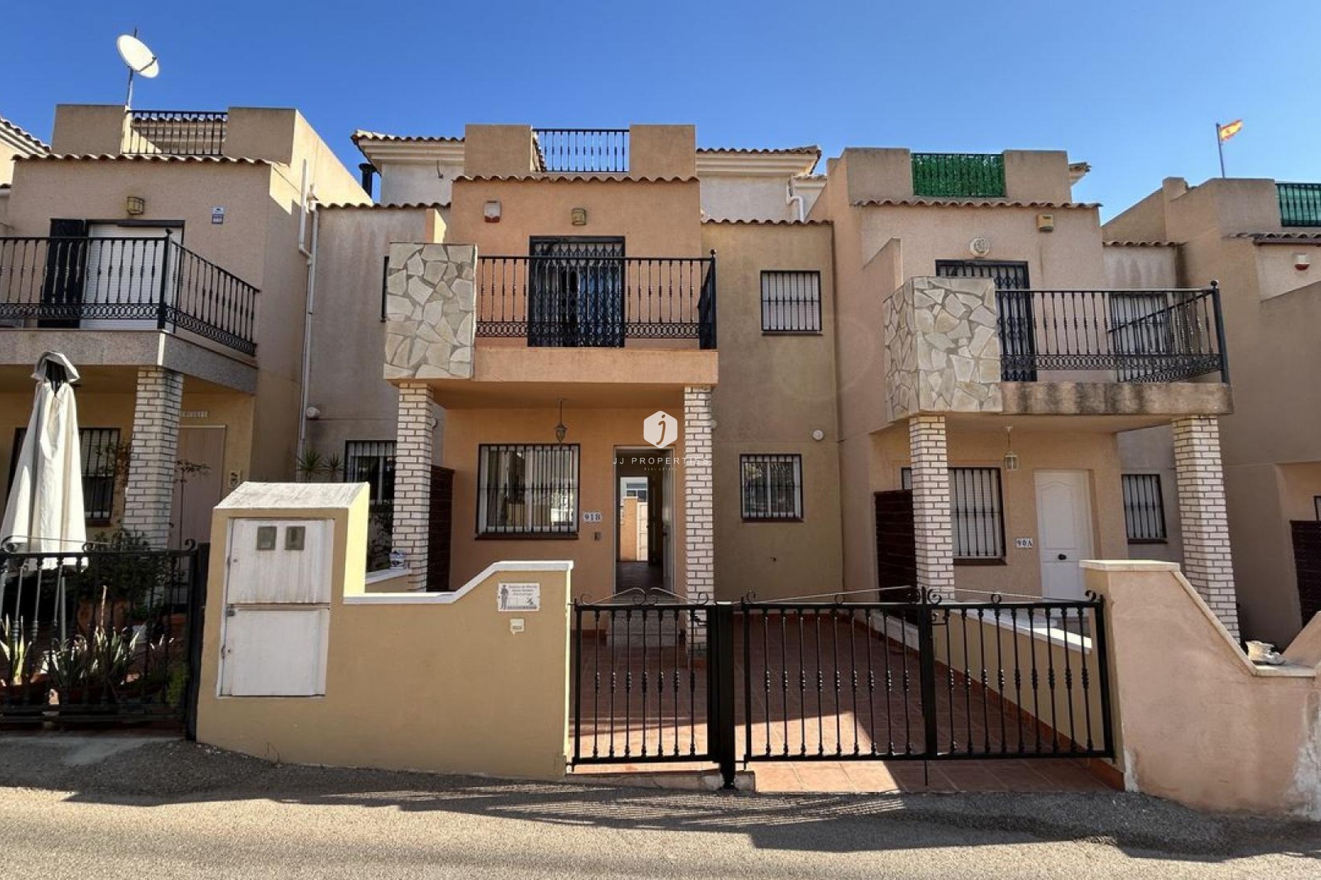 Segunda mano - Chalet -
Los Altos - Costa Blanca