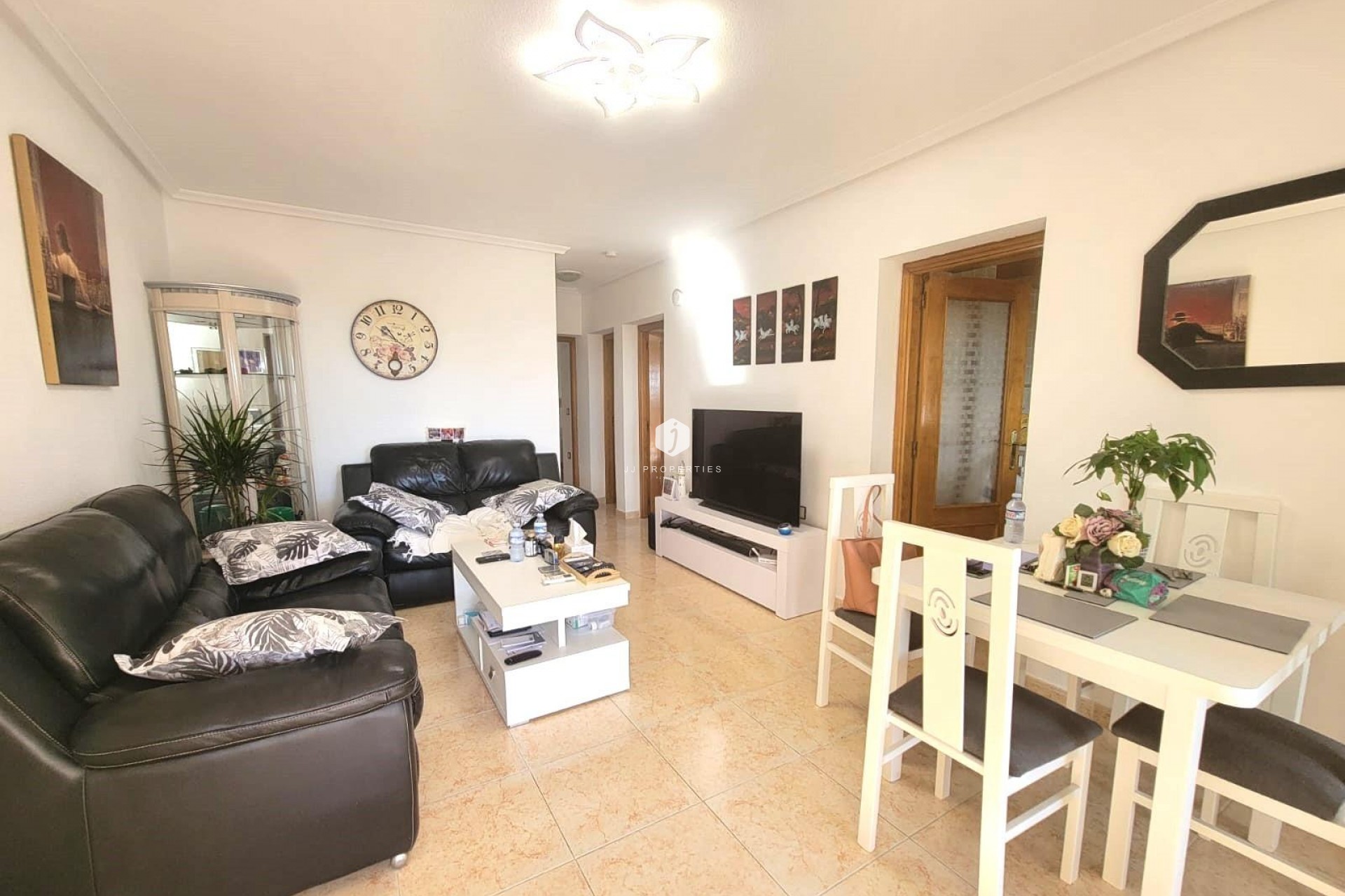 Segunda mano - Chalet -
Los Montesinos - Los Montesinos - Urb. La Herrada