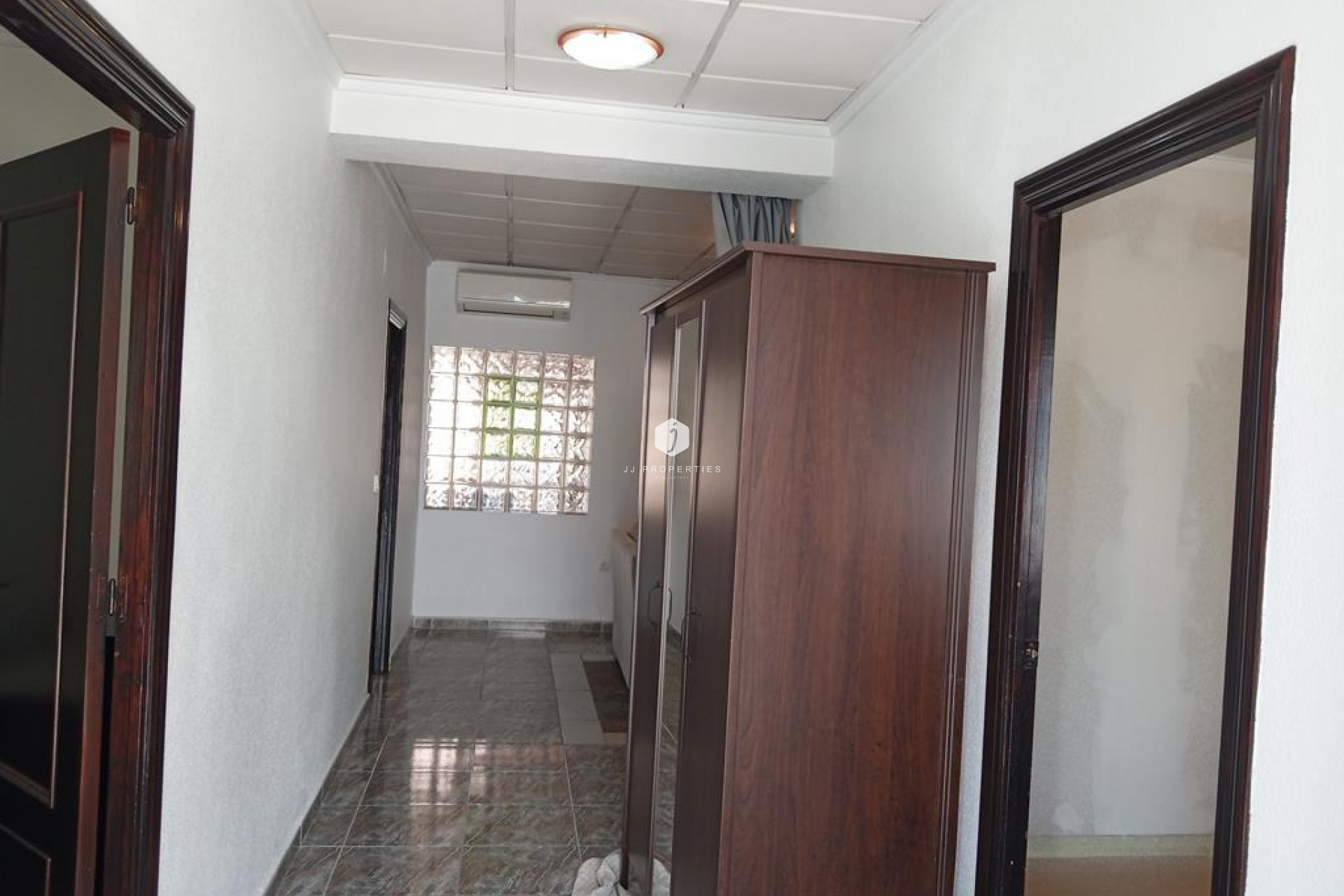 Segunda mano - Chalet -
Los Montesinos - PUEBLO CENTRO