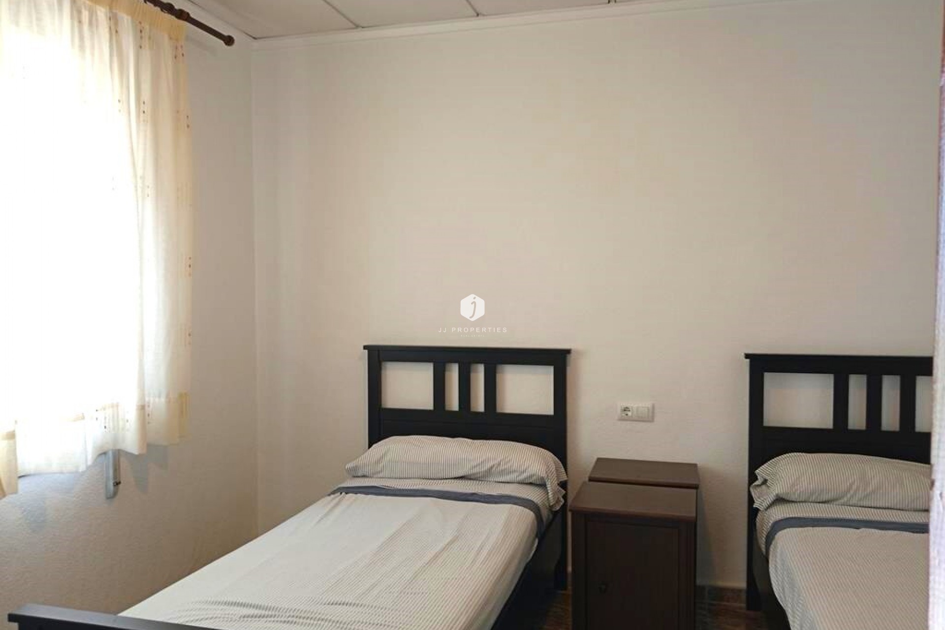 Segunda mano - Chalet -
Los Montesinos - PUEBLO CENTRO