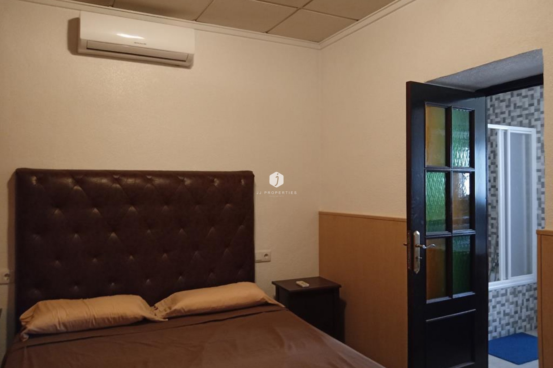 Segunda mano - Chalet -
Los Montesinos - PUEBLO CENTRO