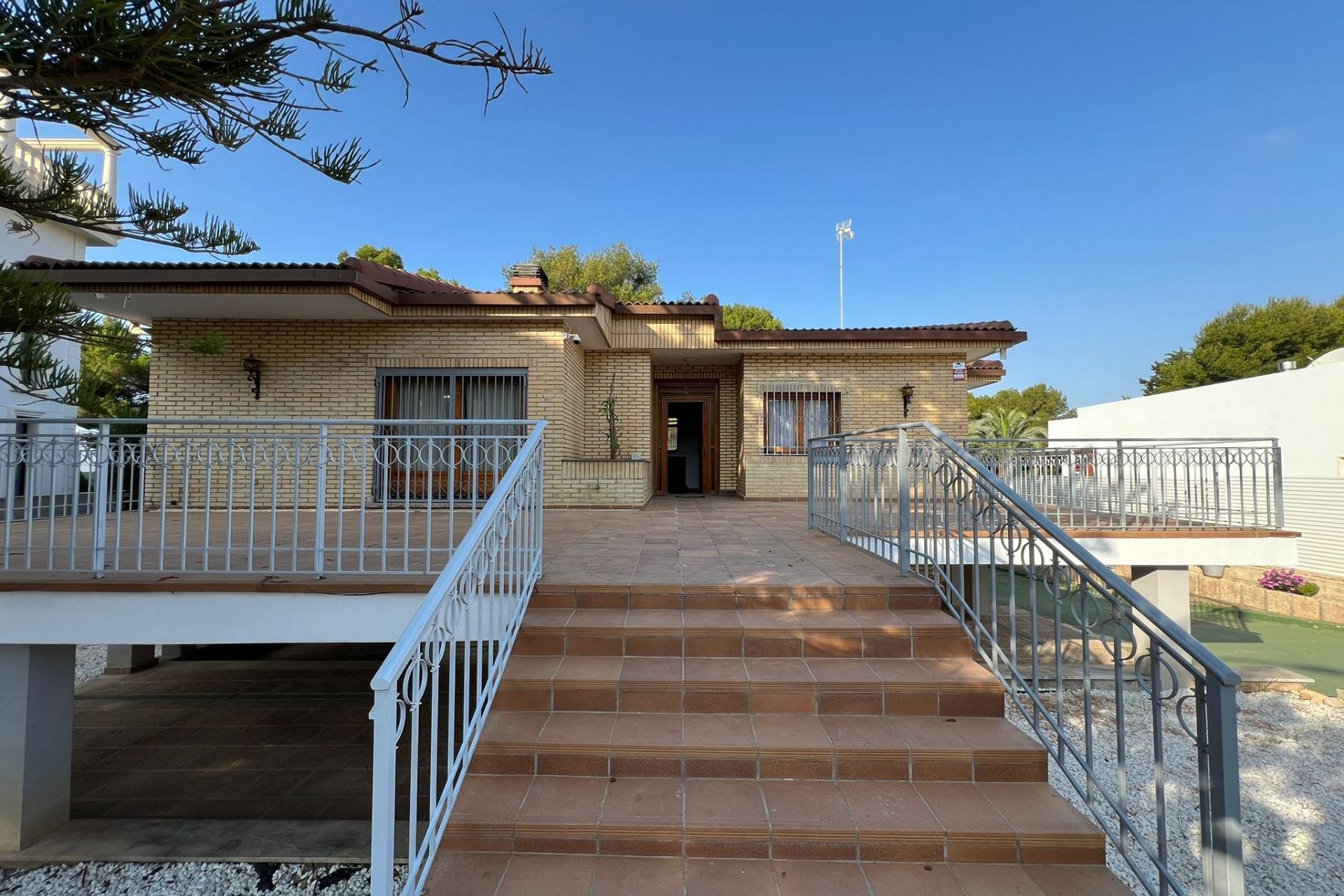 Segunda mano - Chalet -
Orihuela Costa - Campoamor