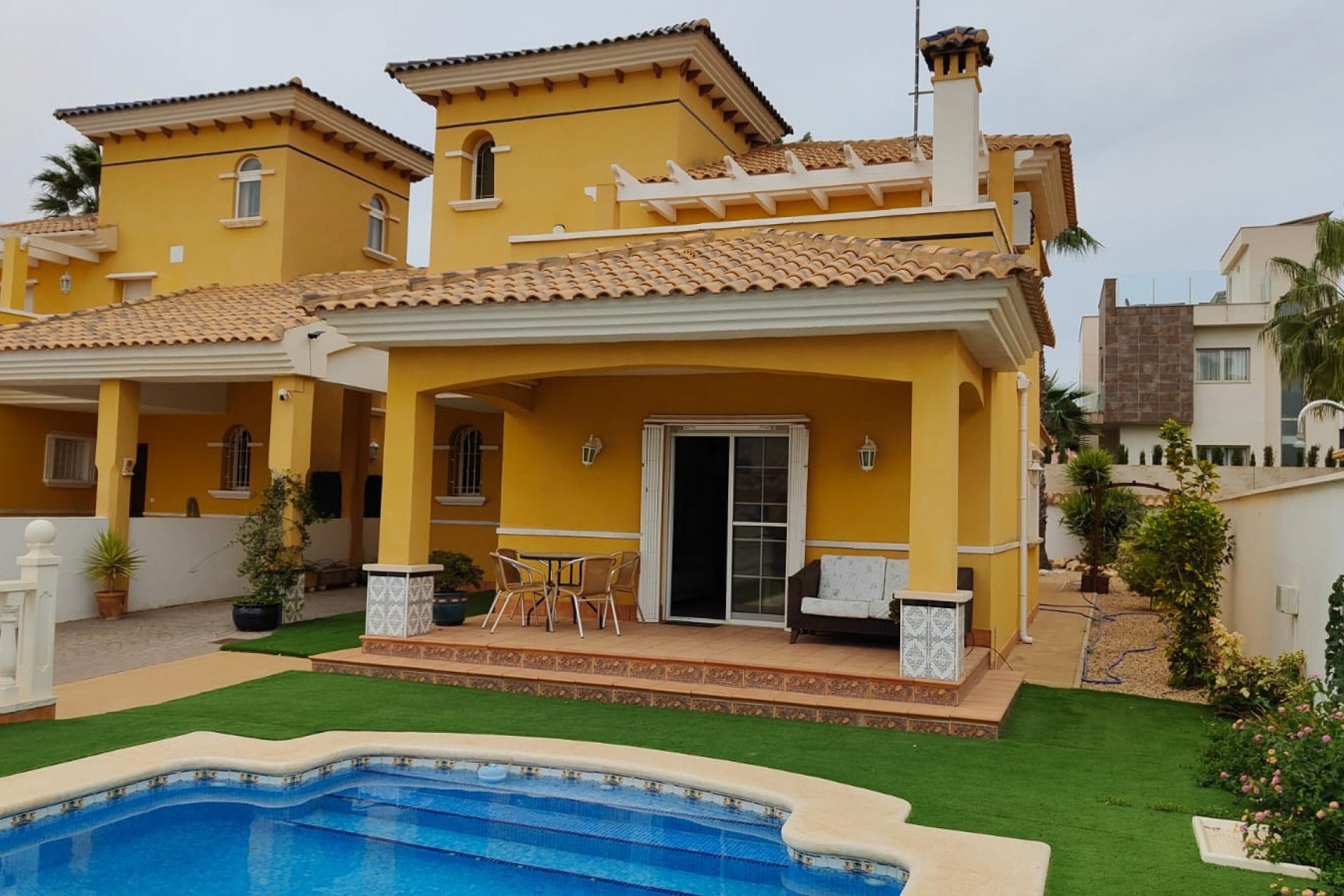 Segunda mano - Chalet -
Orihuela Costa - Costa Blanca