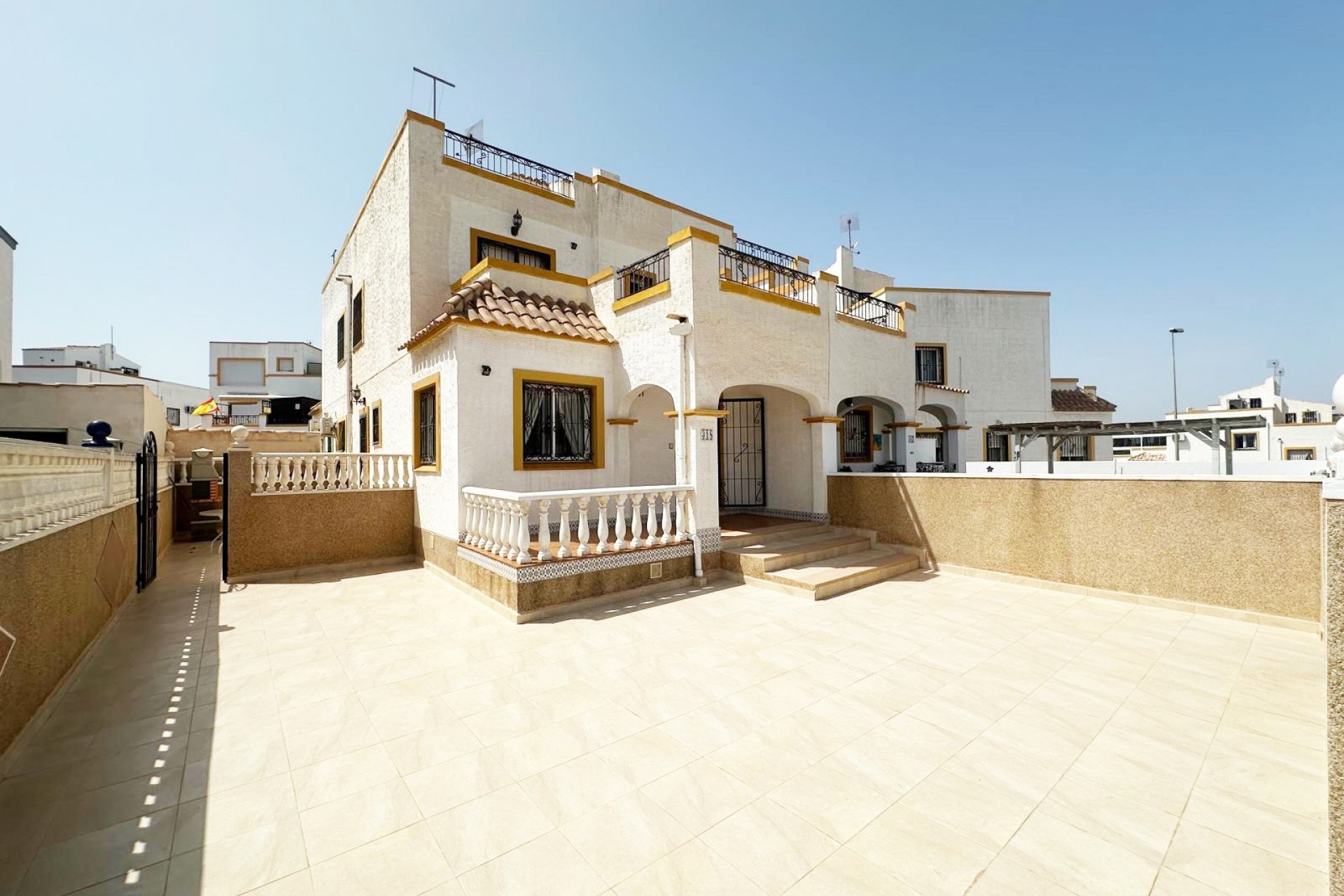 Segunda mano - Chalet -
Orihuela Costa - Costa Blanca