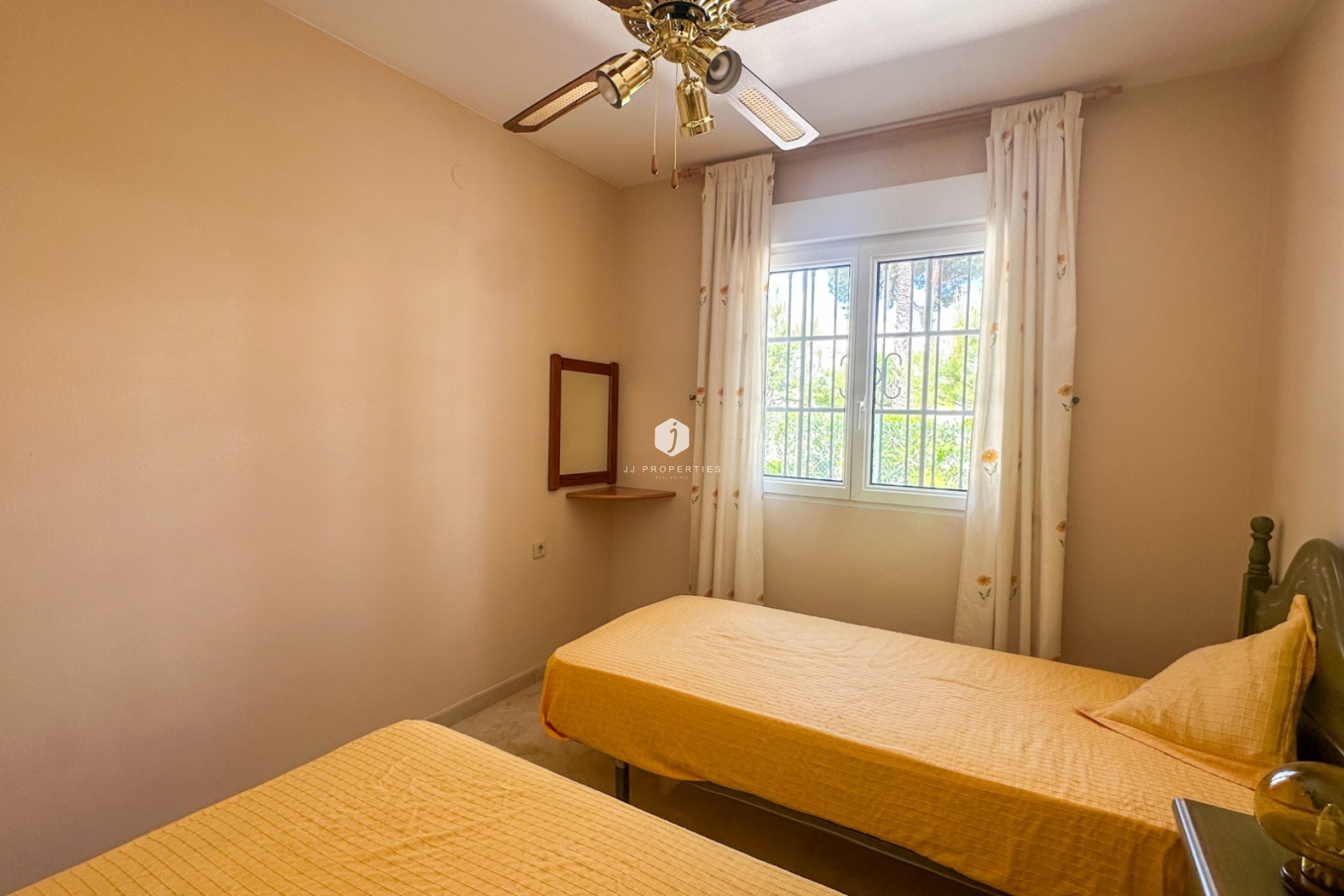 Segunda mano - Chalet -
Orihuela Costa - Costa Blanca