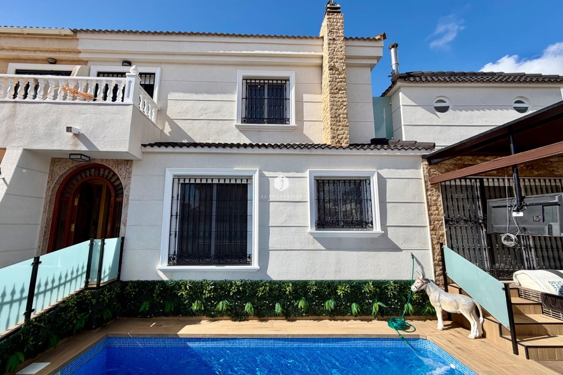 Segunda mano - Chalet -
Orihuela Costa - La Zenia