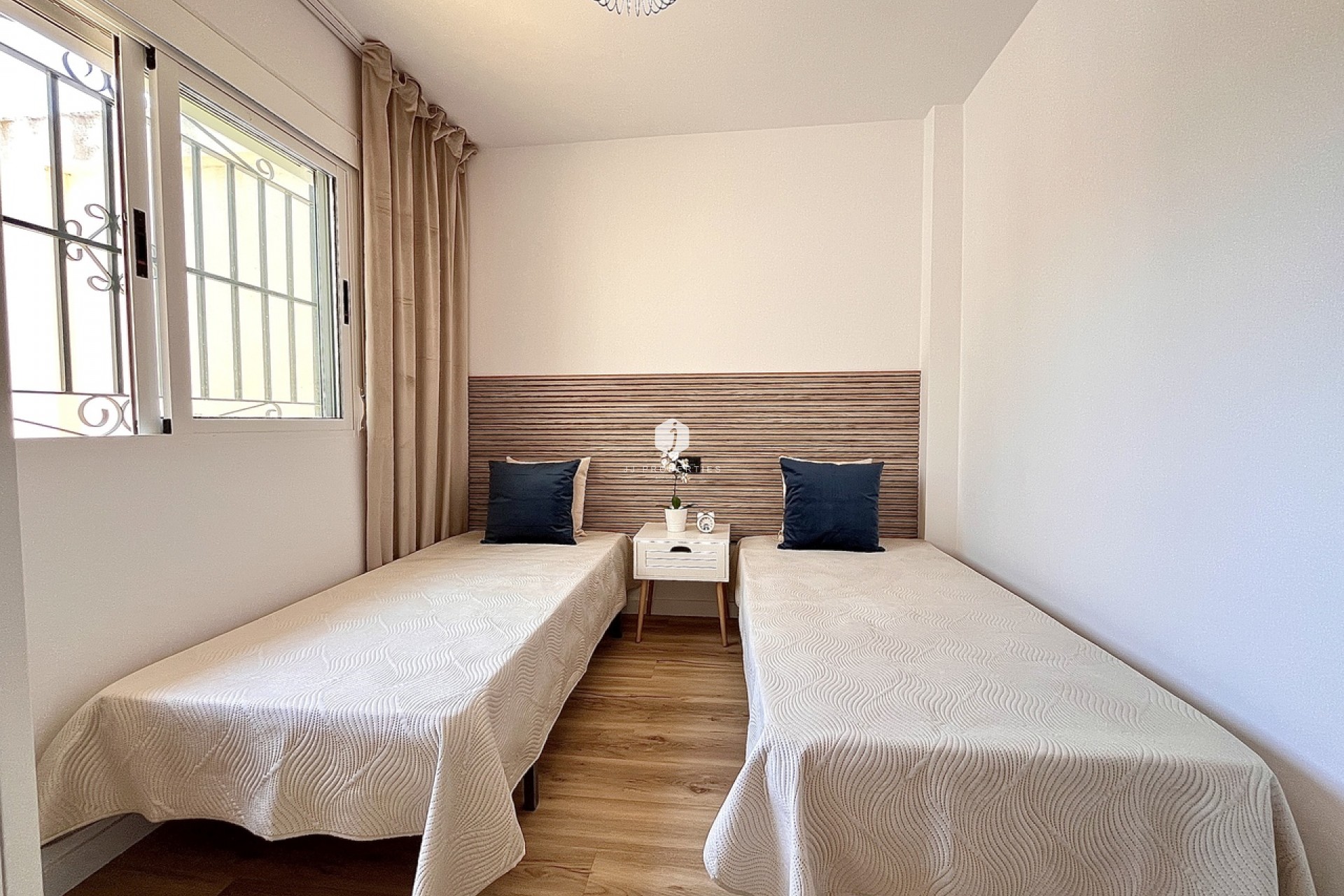 Segunda mano - Chalet -
Playa Flamenca - Costa Blanca