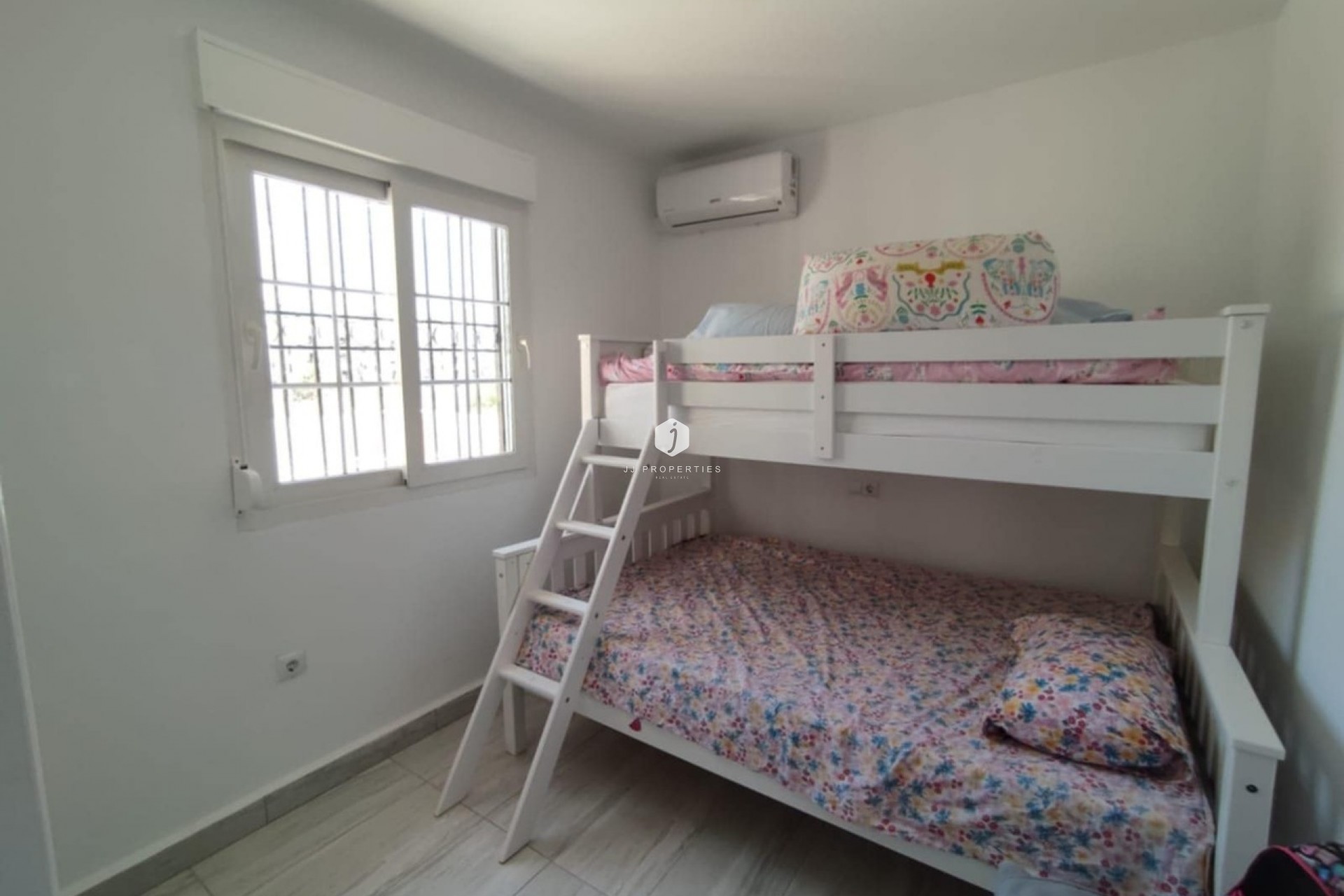 Segunda mano - Chalet -
Playa Flamenca - Costa Blanca