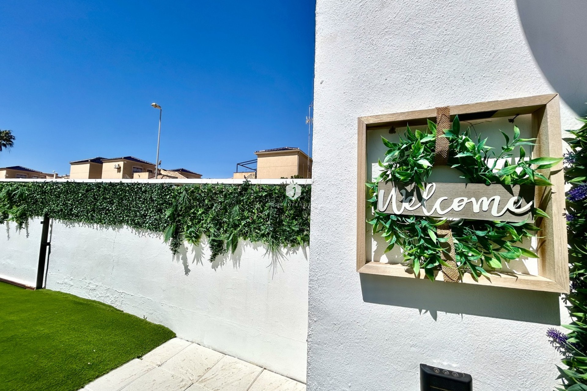 Segunda mano - Chalet -
Punta Prima - Costa Blanca