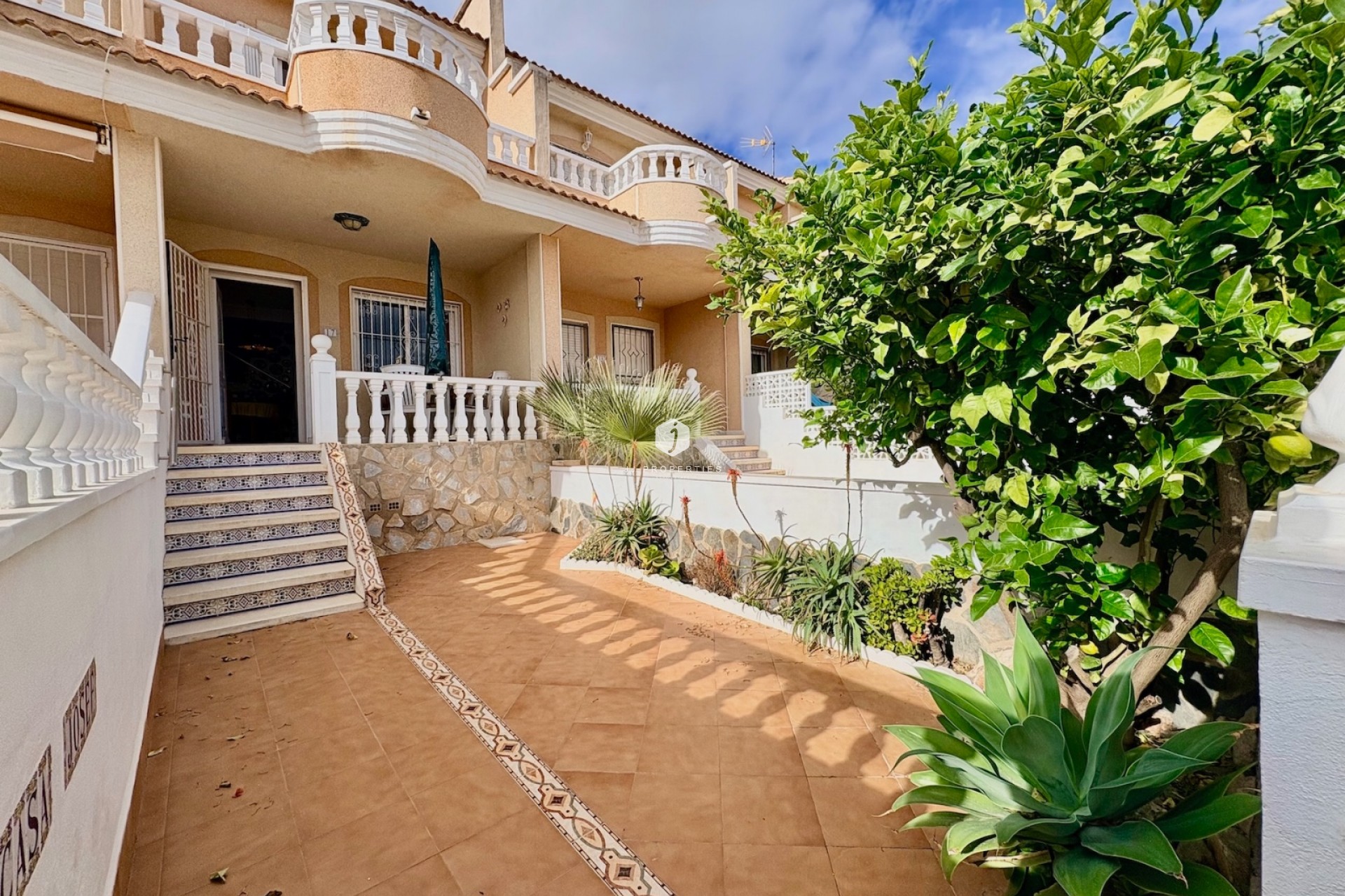 Segunda mano - Chalet -
Rojales - Inland