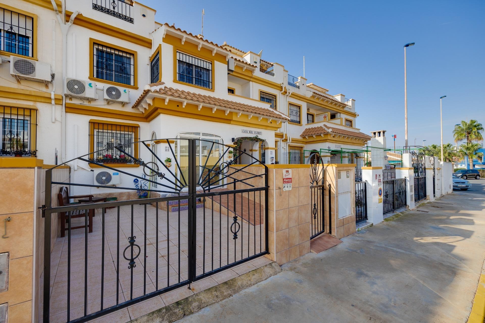 Segunda mano - Chalet -
Torrevieja - Aguas Nuevas 2