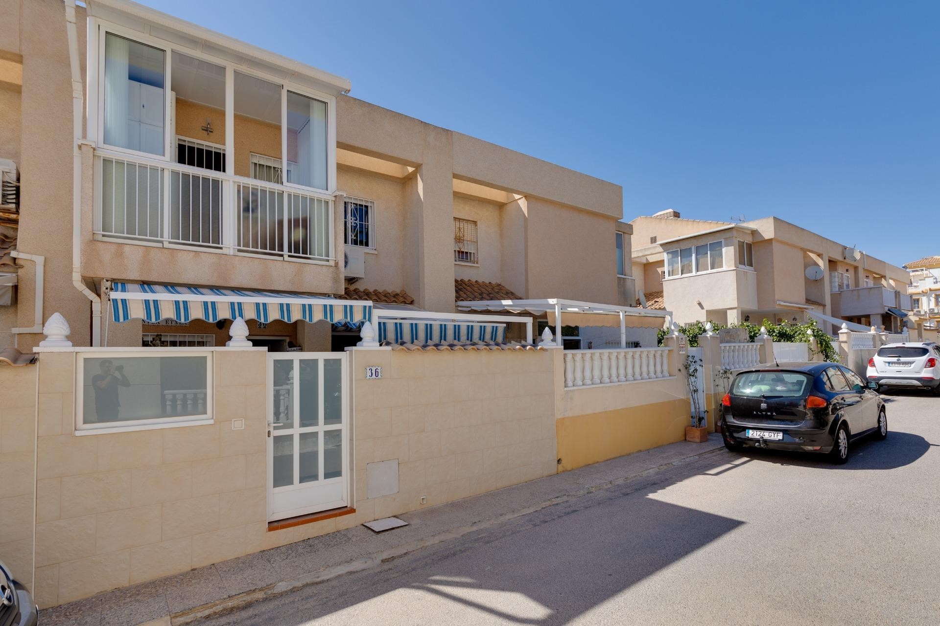 Segunda mano - Chalet -
Torrevieja - Aguas Nuevas 2