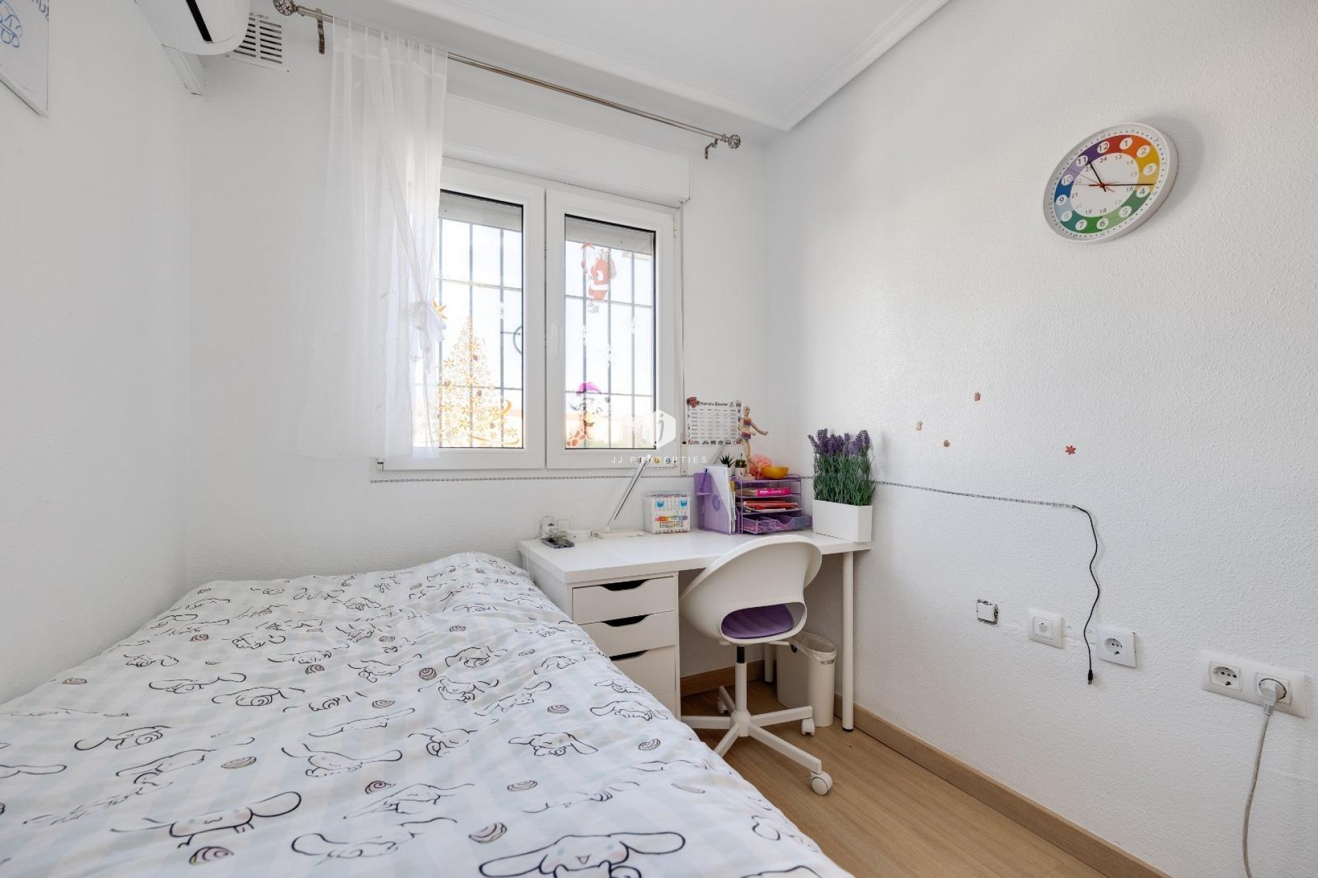 Segunda mano - Chalet -
Torrevieja - aguas nuevas