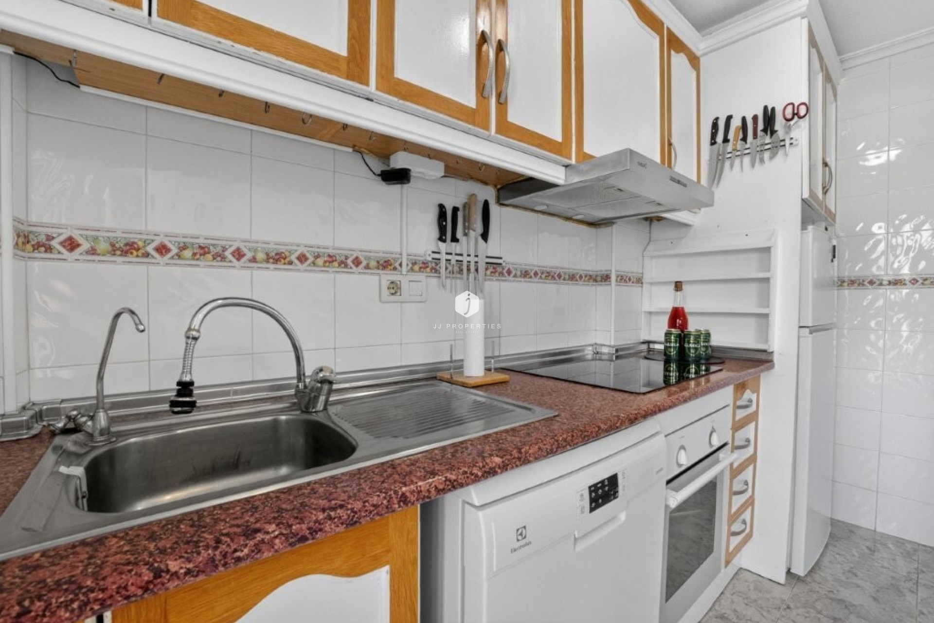 Segunda mano - Chalet -
Torrevieja - aguas nuevas