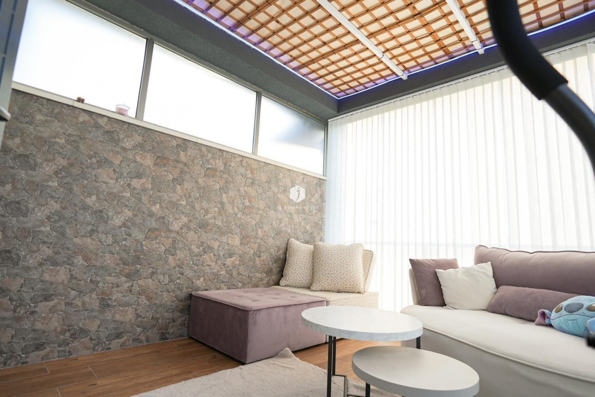 Segunda mano - Chalet -
Torrevieja - aguas nuevas