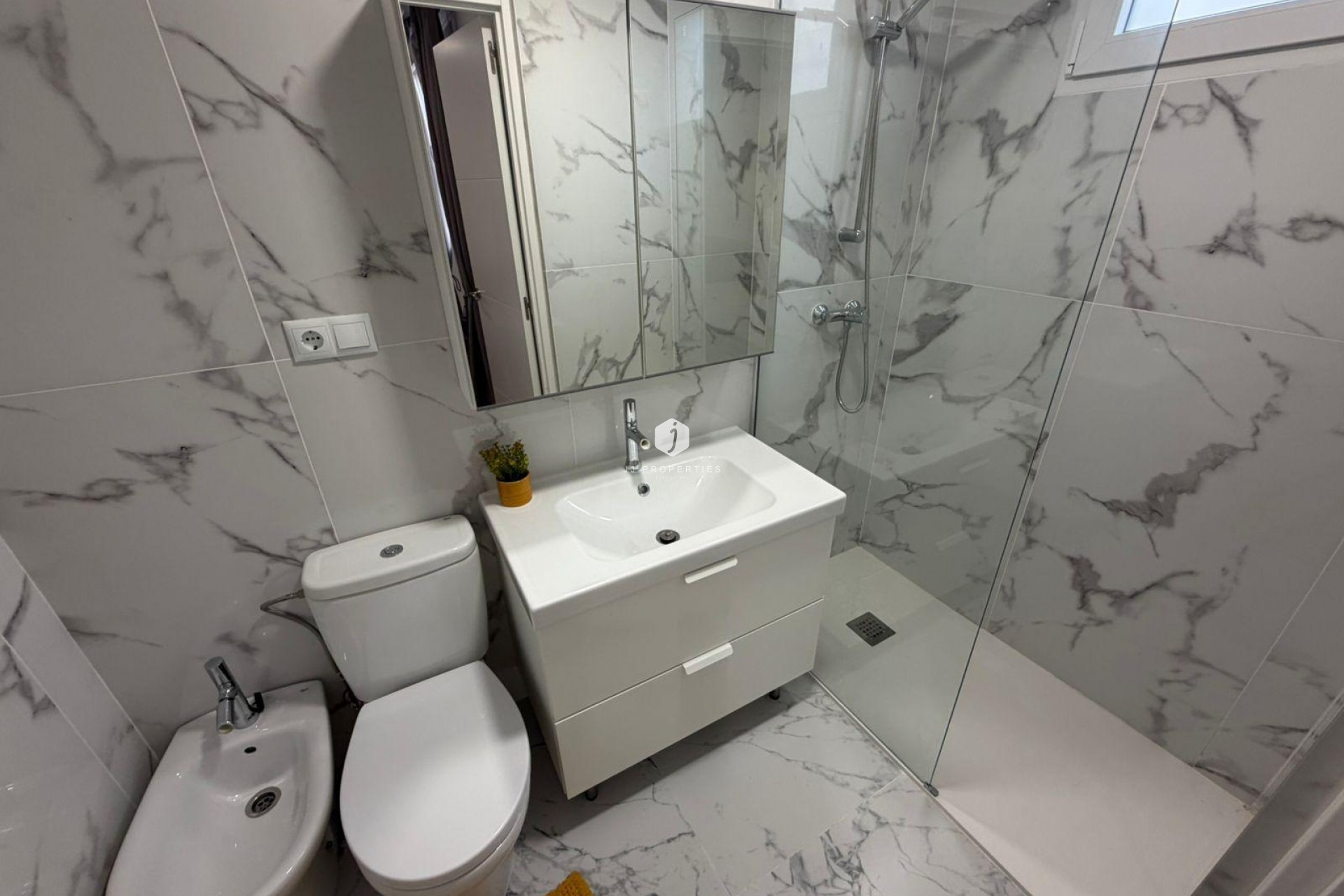 Segunda mano - Chalet -
Torrevieja - Cabo cervera