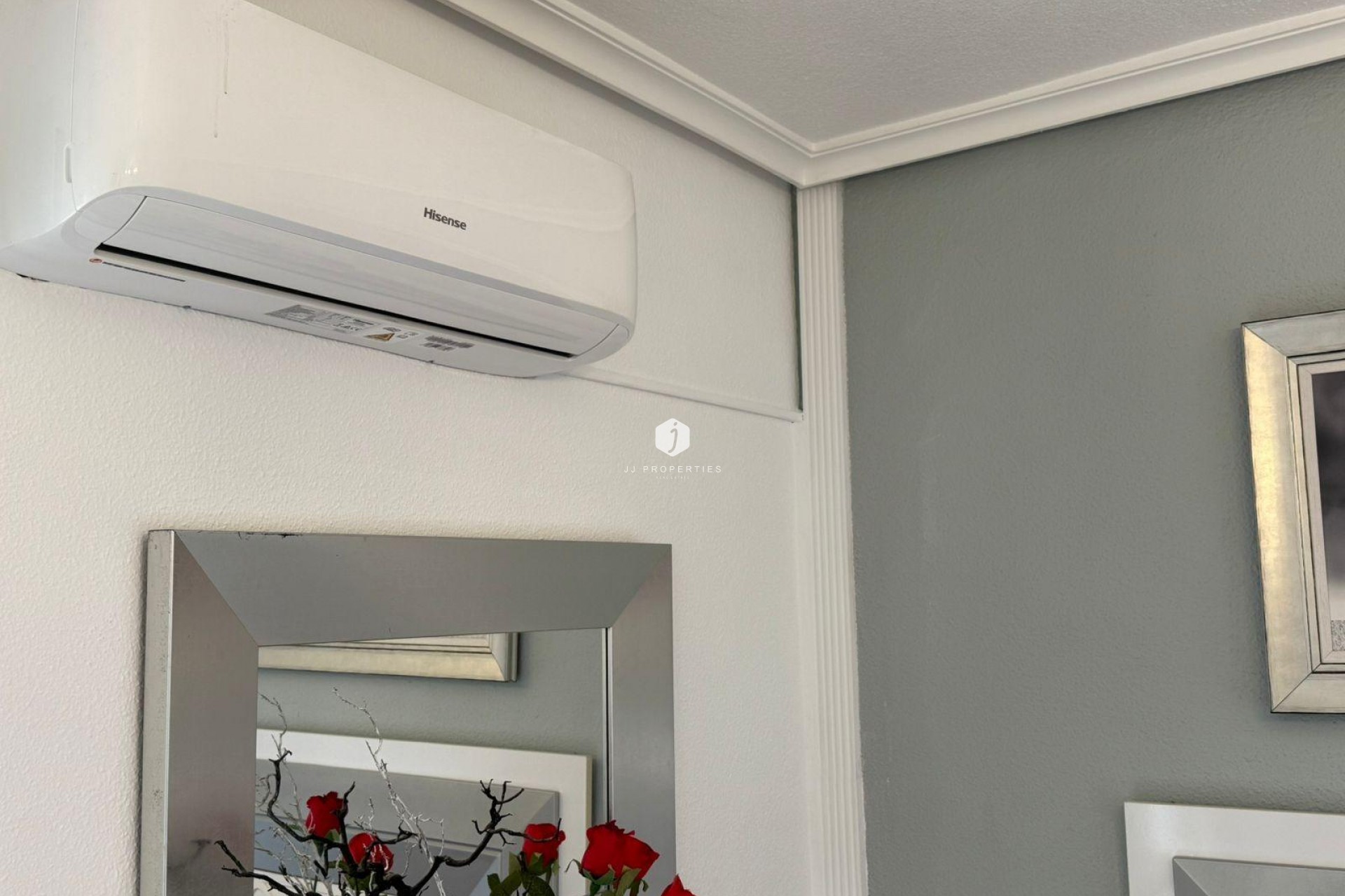 Segunda mano - Chalet -
Torrevieja - Calas blanca