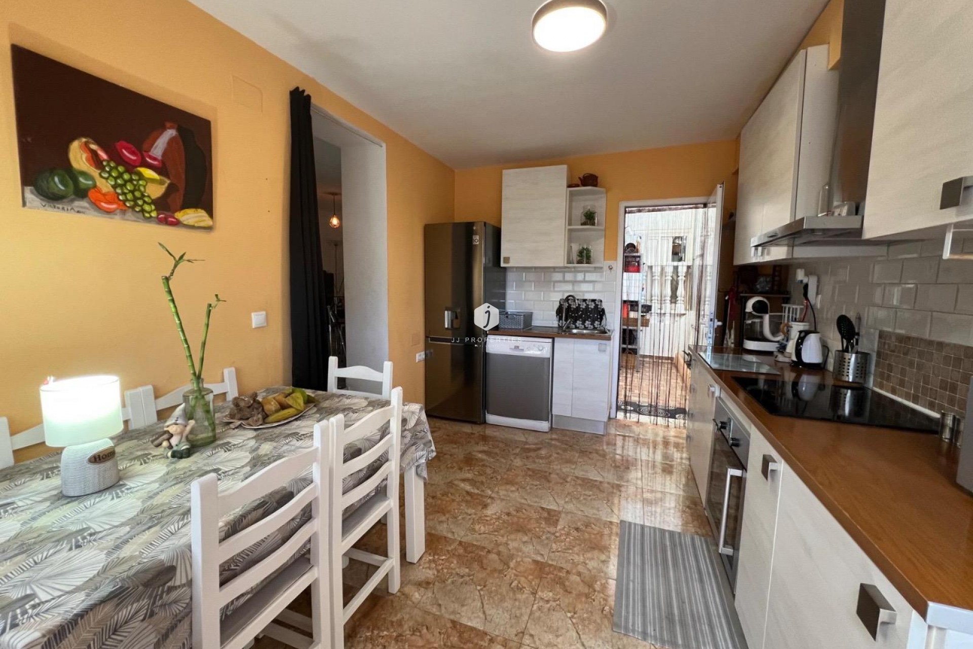 Segunda mano - Chalet -
Torrevieja - Calas blanca