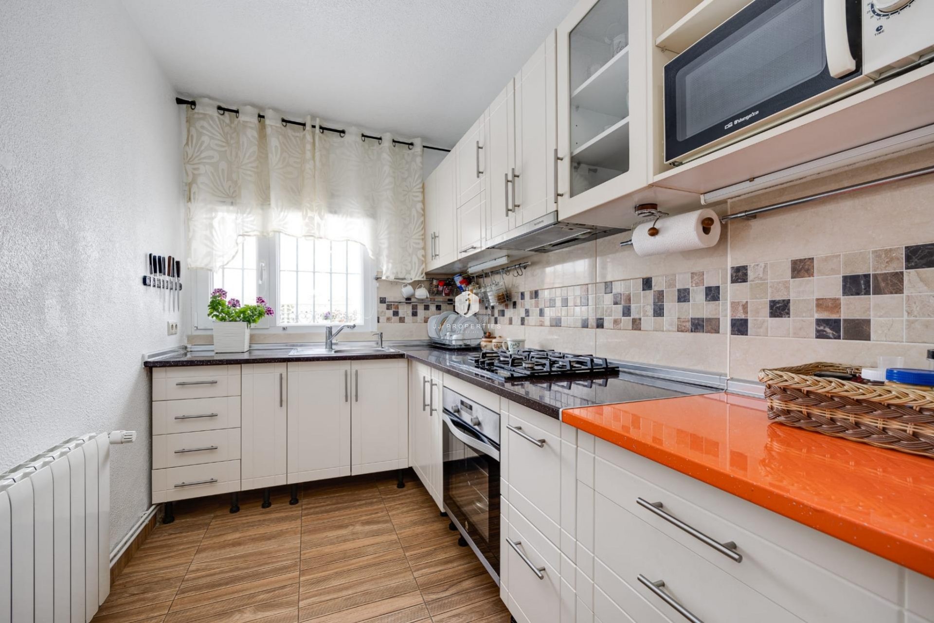 Segunda mano - Chalet -
Torrevieja - Calas blanca