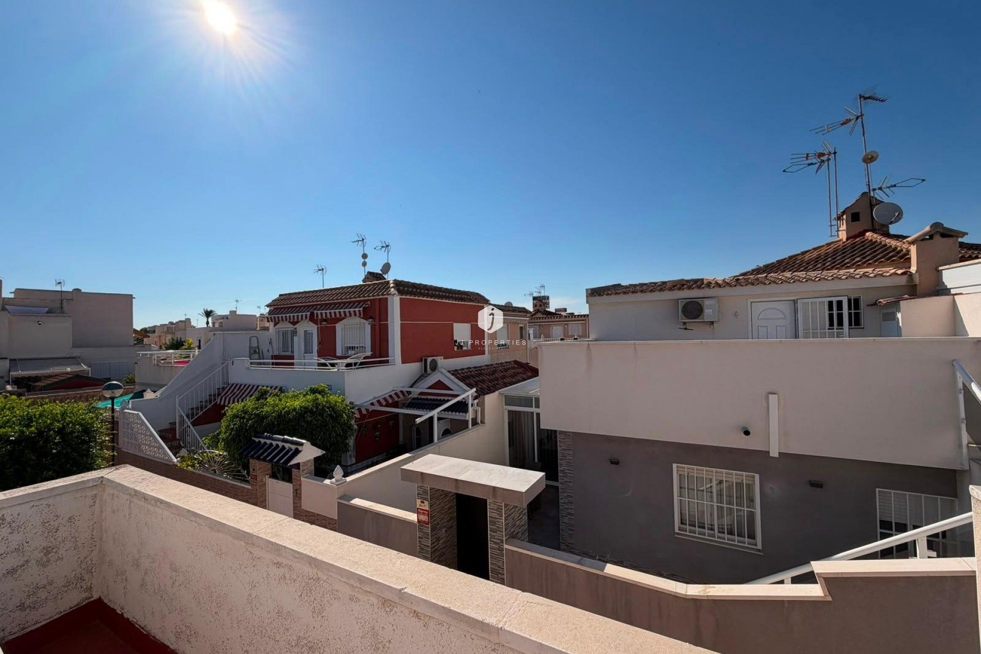 Segunda mano - Chalet -
Torrevieja - Carrefour