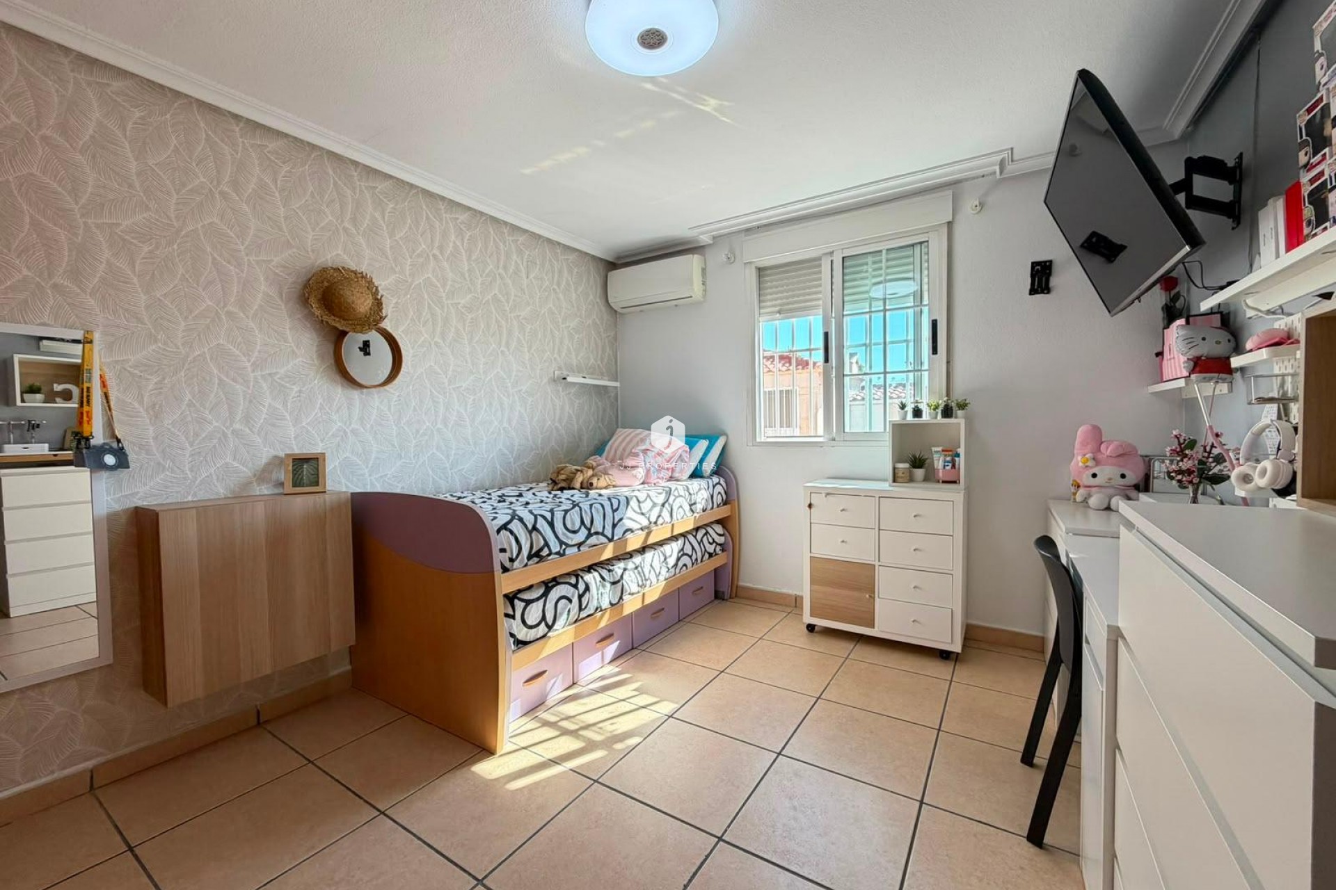 Segunda mano - Chalet -
Torrevieja - Carrefour