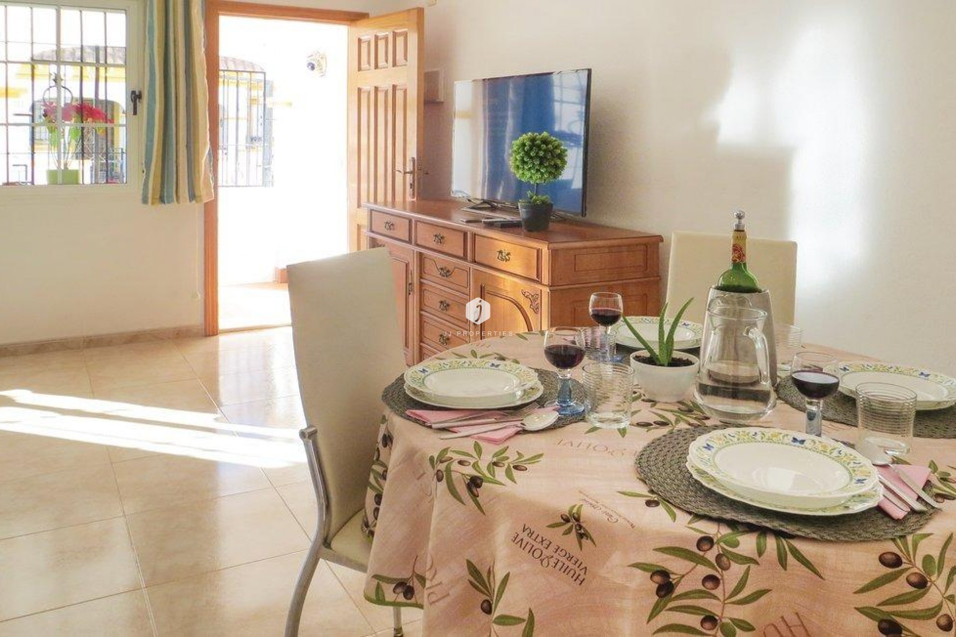 Segunda mano - Chalet -
Torrevieja - Carrefour