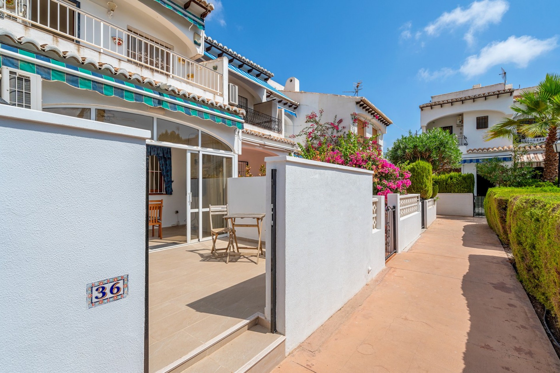 Segunda mano - Chalet -
Torrevieja - Costa Blanca