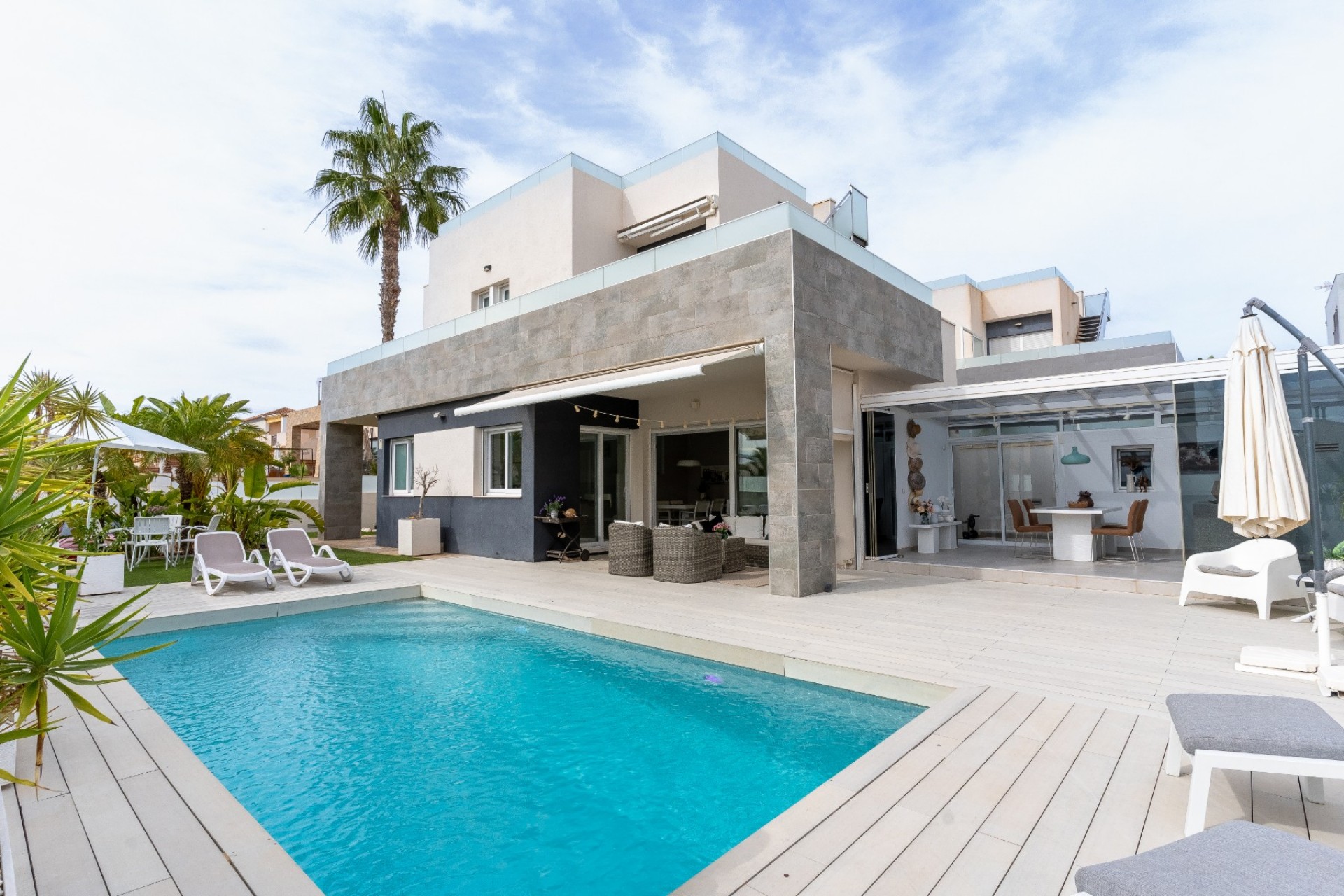 Segunda mano - Chalet -
Torrevieja - Costa Blanca