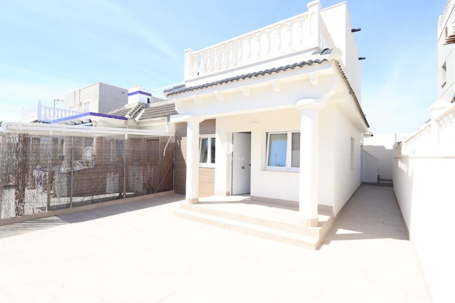 Segunda mano - Chalet -
Torrevieja - Costa Blanca