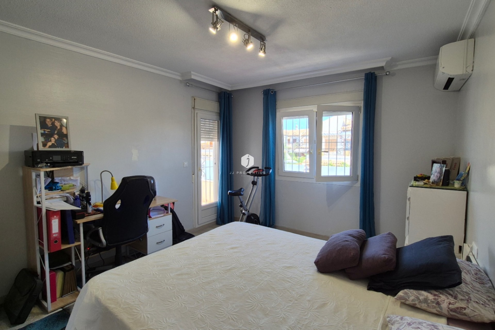 Segunda mano - Chalet -
Torrevieja - Costa Blanca