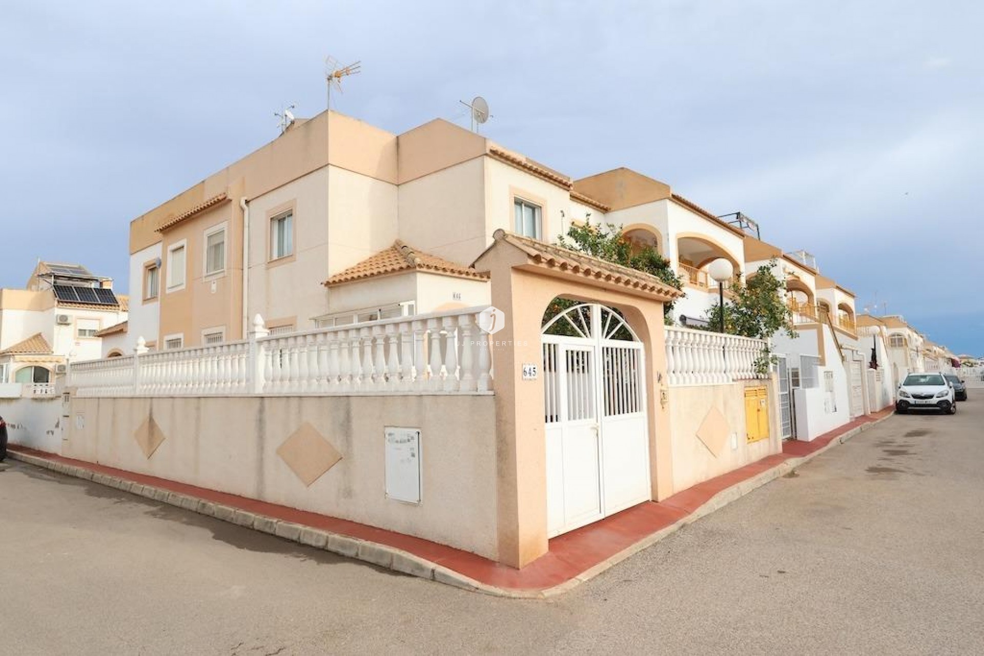 Segunda mano - Chalet -
Torrevieja - Costa Blanca